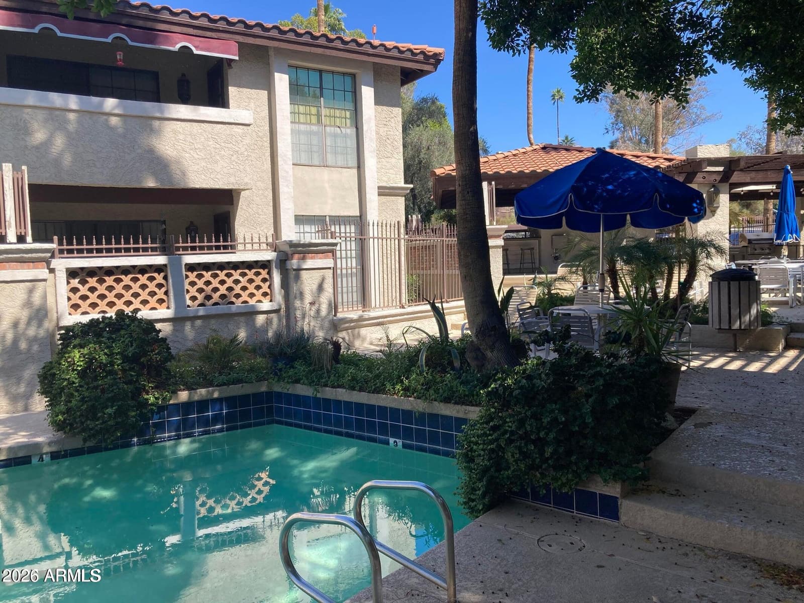 7557 N DREAMY DRAW Drive 276, Phoenix, AZ 85020 — photo 16 of 24
