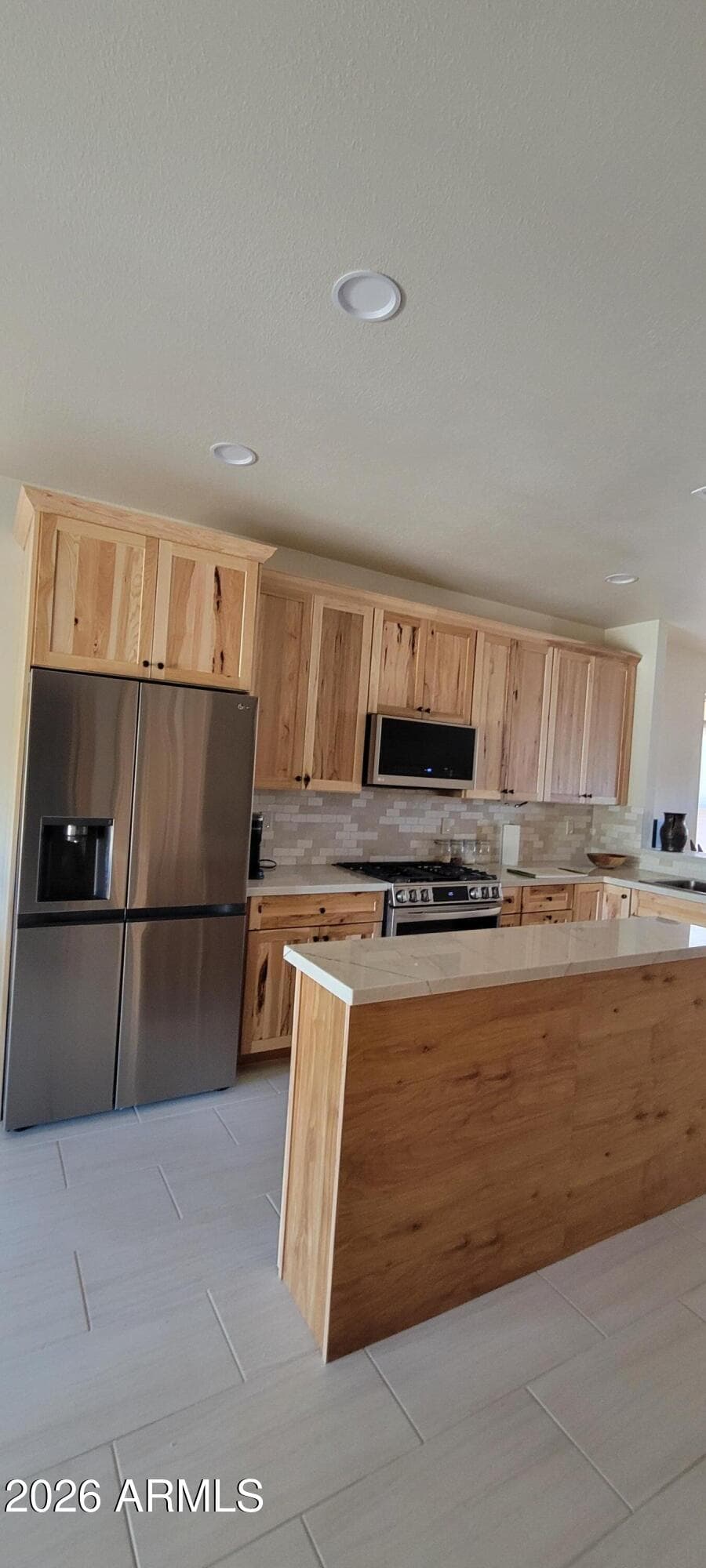 236 W Heiner Drive, Superior, AZ 85173 — photo 9 of 41