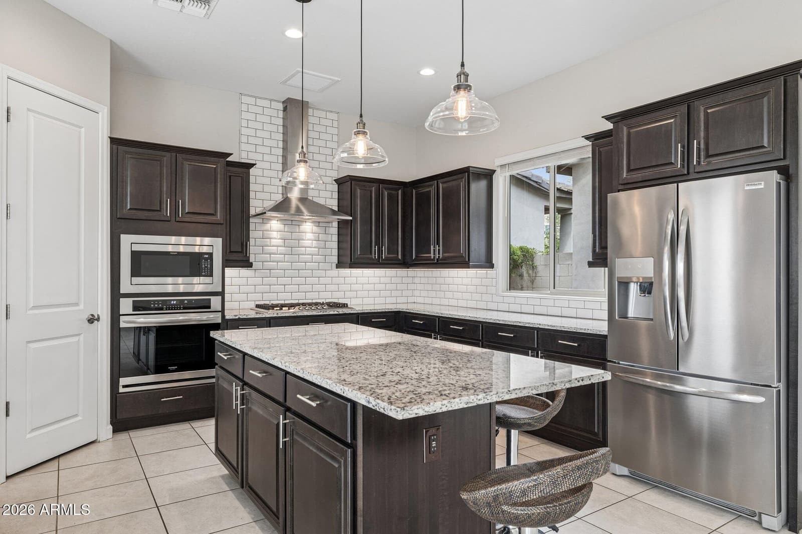 18316 N 65TH Place, Phoenix, AZ 85054 — photo 10 of 55
