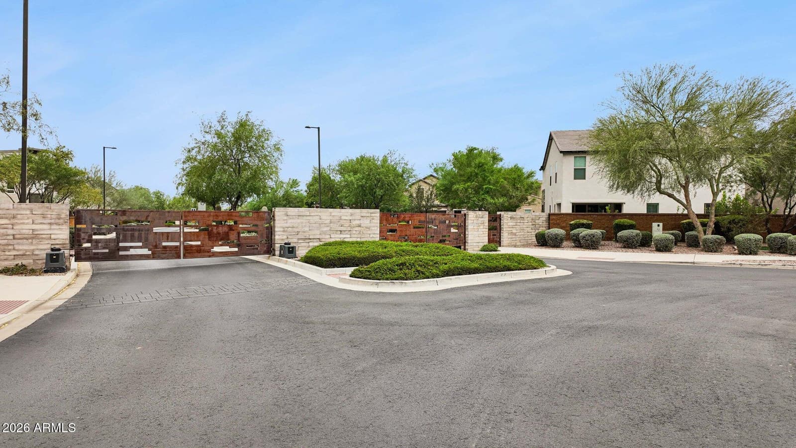 18316 N 65TH Place, Phoenix, AZ 85054 — photo 47 of 55