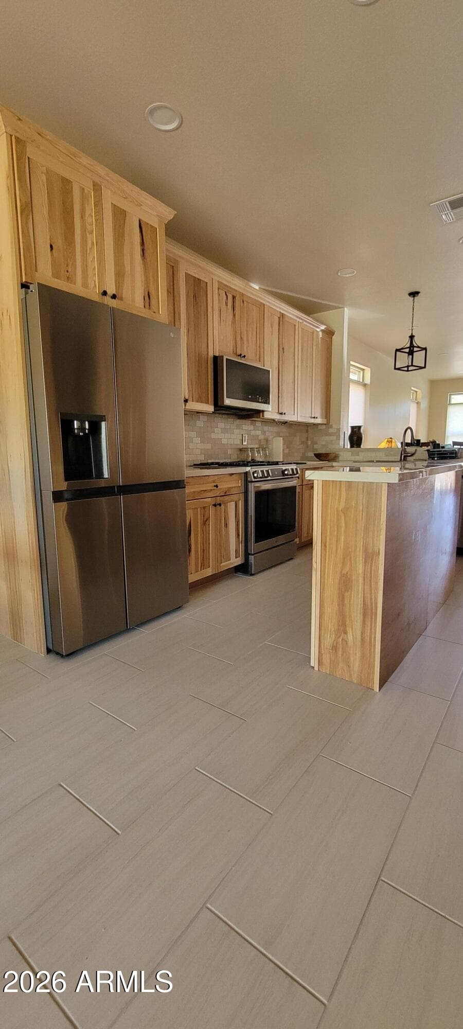 236 W Heiner Drive, Superior, AZ 85173 — photo 8 of 41