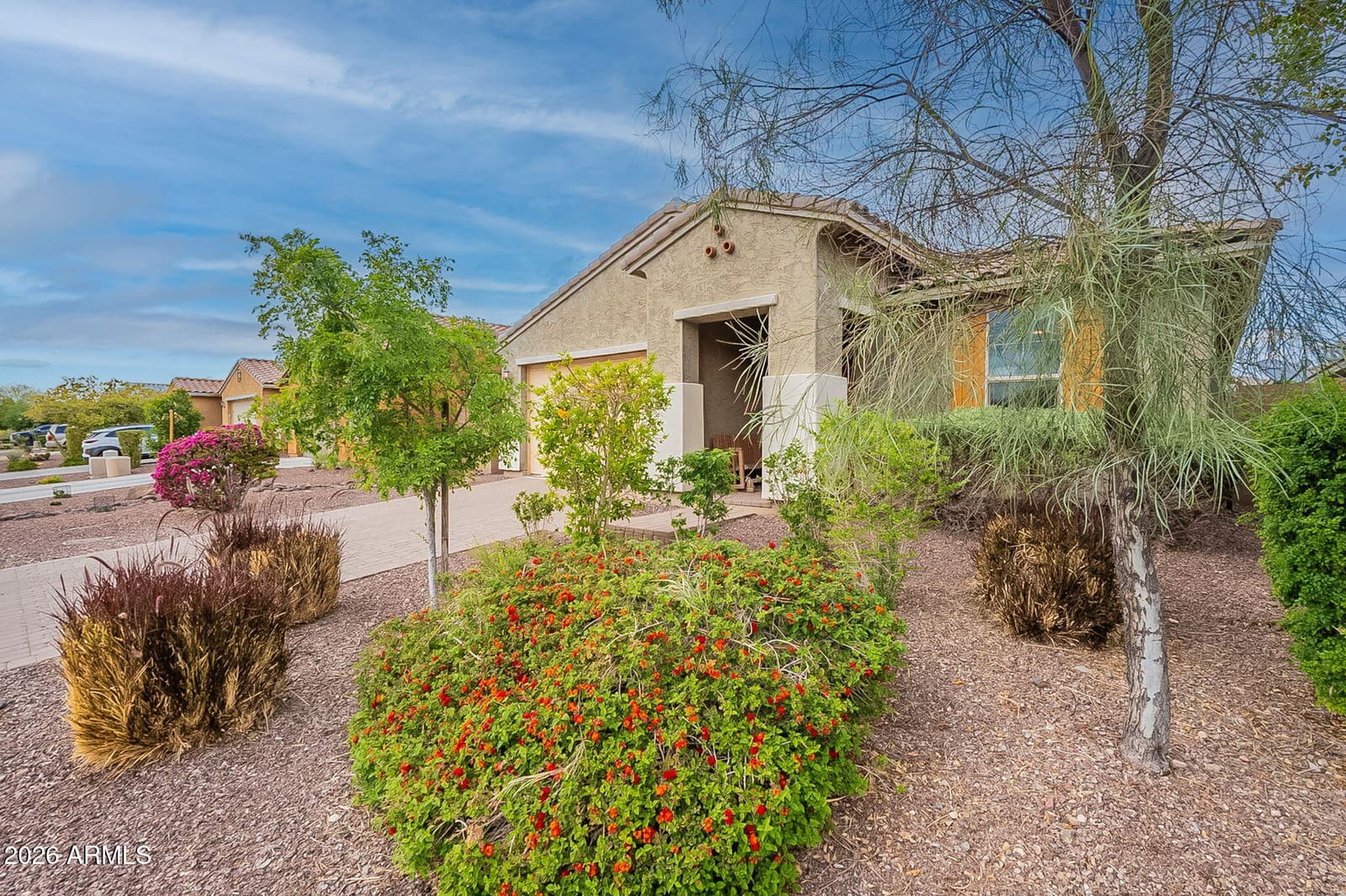 10380 W ALYSSA Lane, Peoria, AZ 85383 — photo 14 of 111