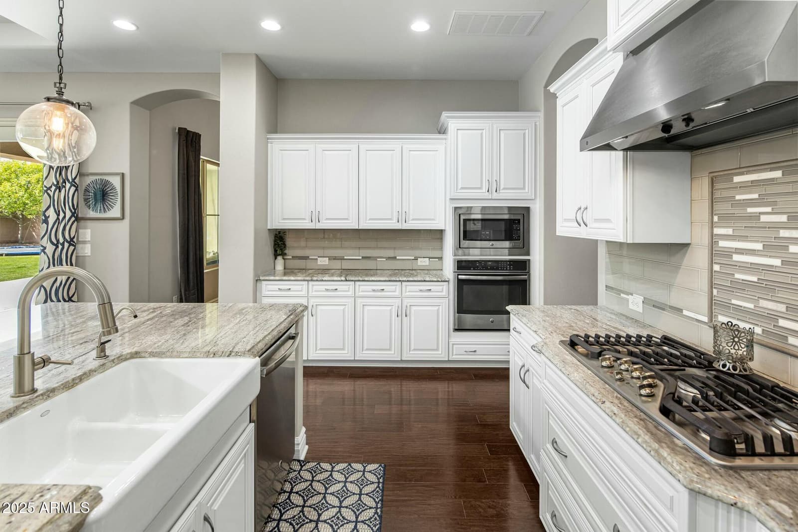 2051 E ARIS Drive, Gilbert, AZ 85298 — photo 9 of 46