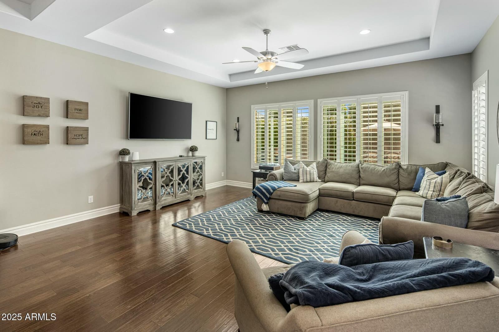 2051 E ARIS Drive, Gilbert, AZ 85298 — photo 11 of 46