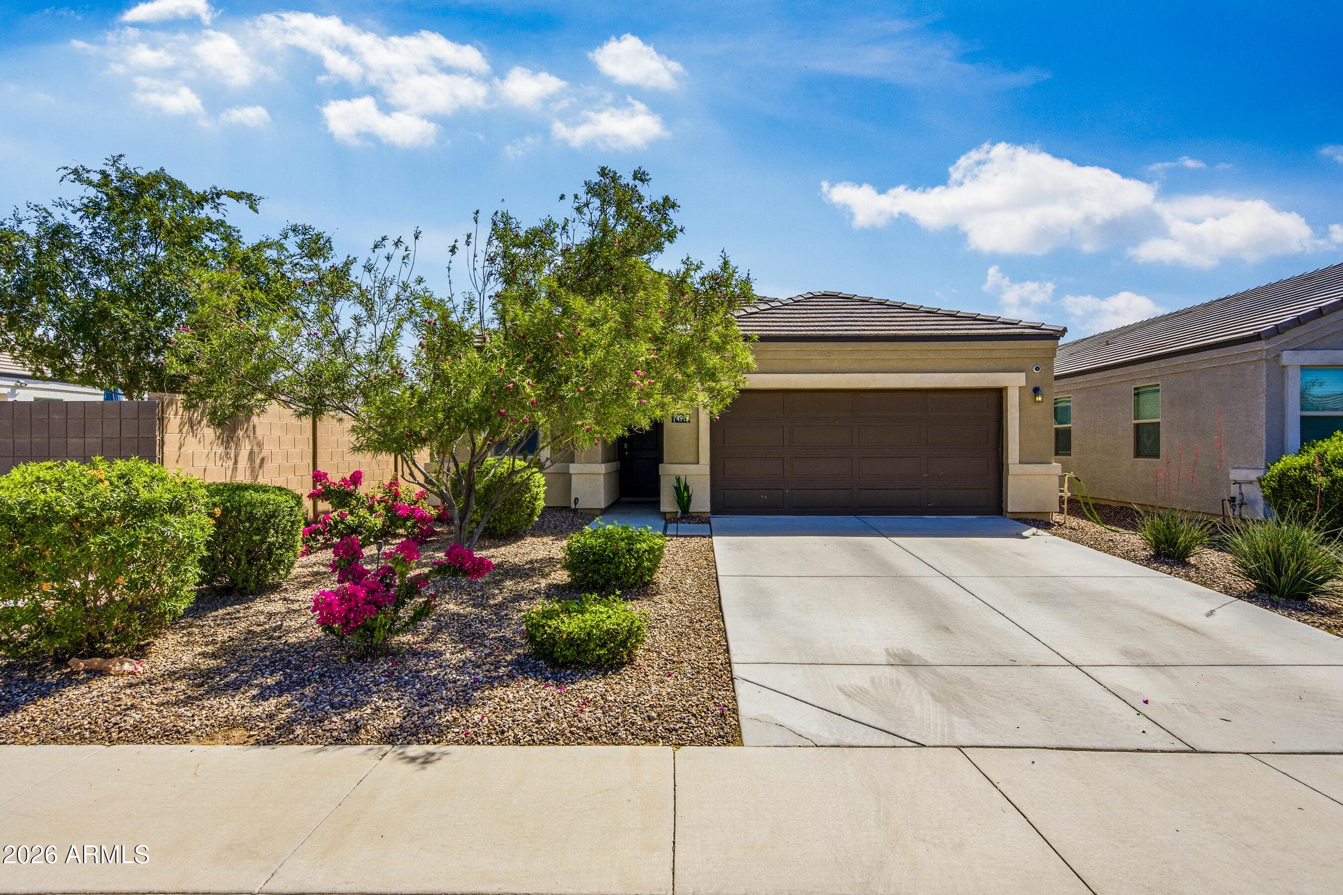 4913 E CHROMIUM Road, San Tan Valley, AZ 85143 — photo 3 of 59