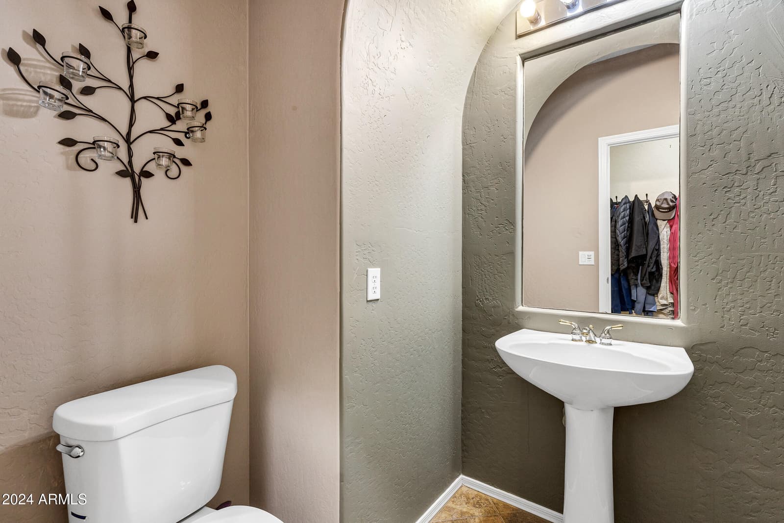 2801 W Silver Fox Way, Phoenix, AZ 85045 — photo 24 of 75