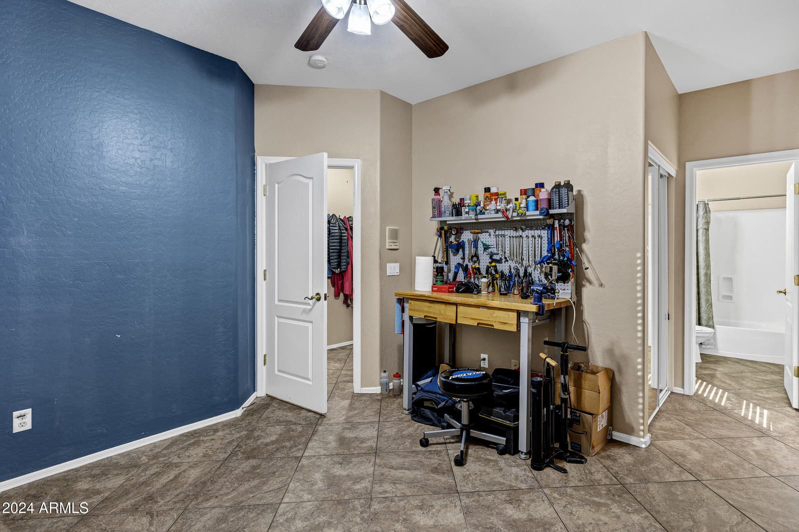 2801 W Silver Fox Way, Phoenix, AZ 85045 — photo 25 of 75