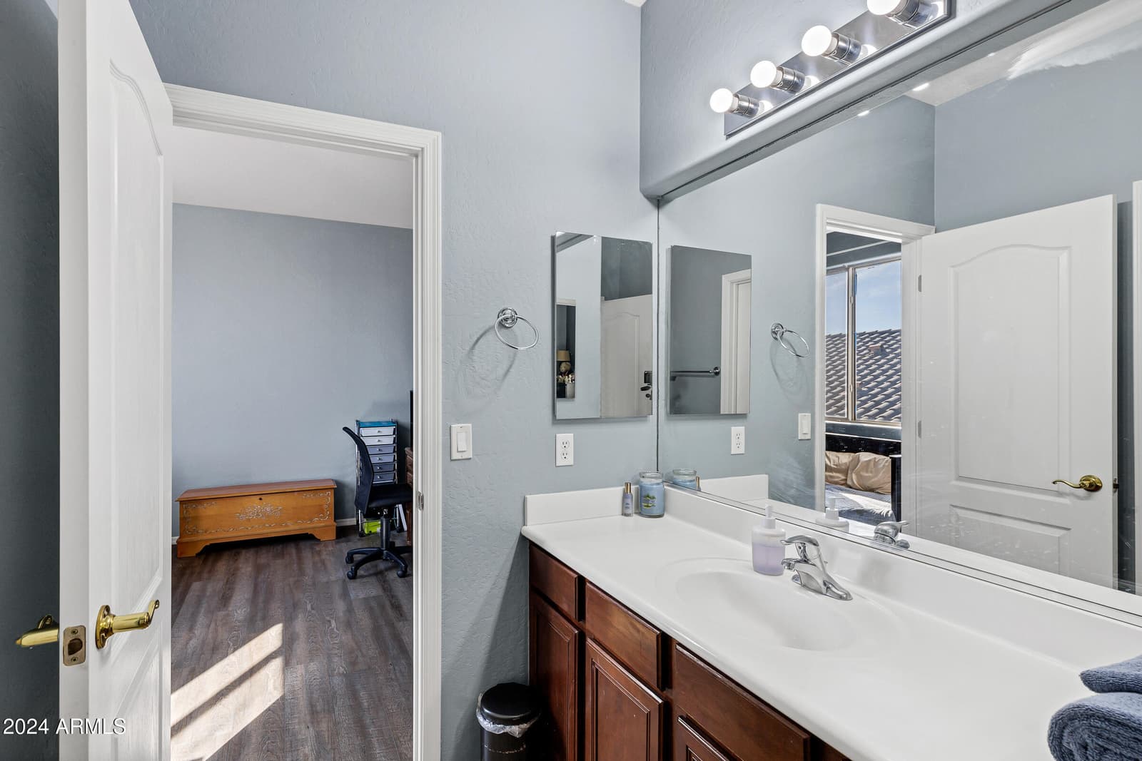 2801 W Silver Fox Way, Phoenix, AZ 85045 — photo 39 of 75