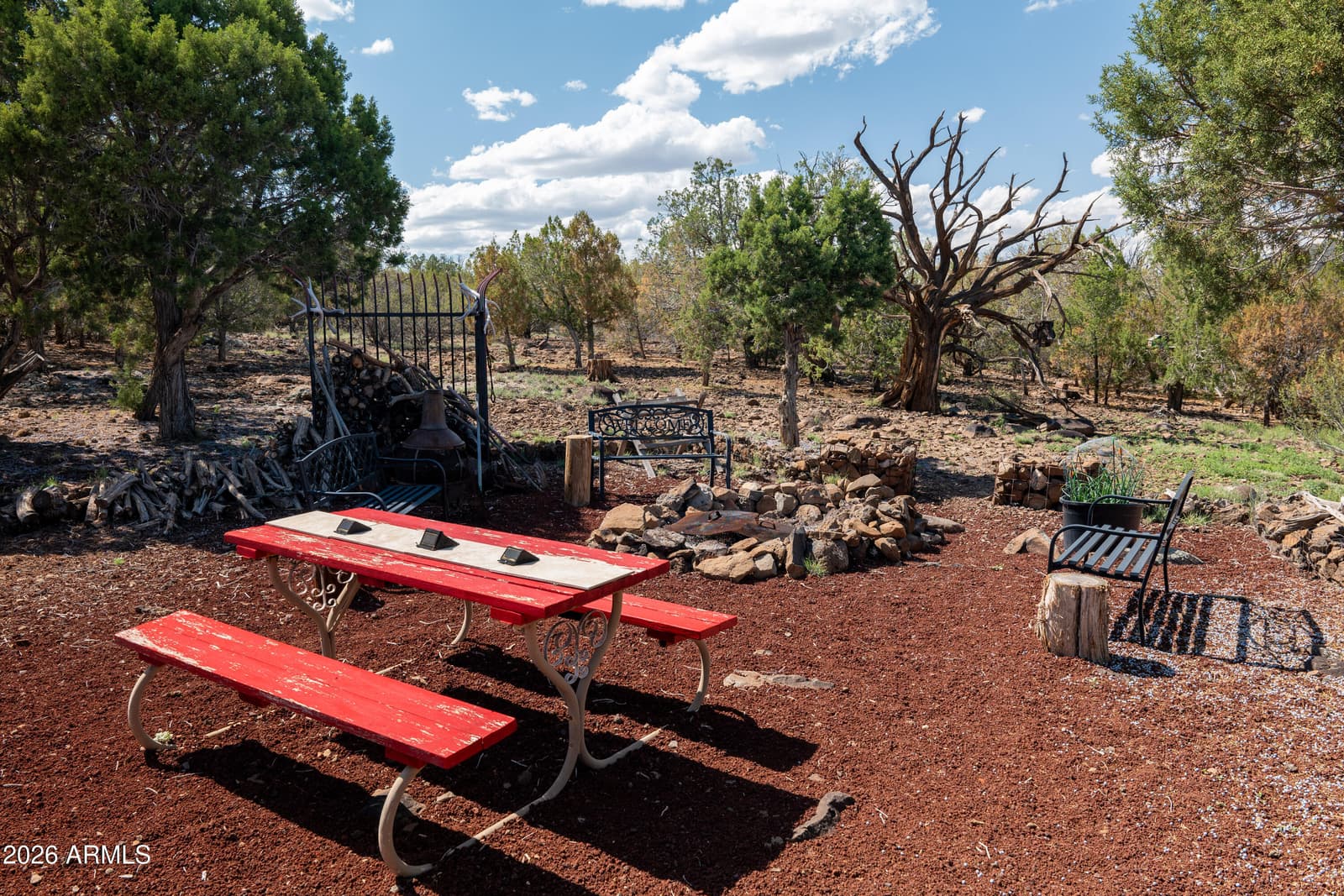 42320 N WALK ABOUT Trail, Seligman, AZ 86337 — photo 18 of 69