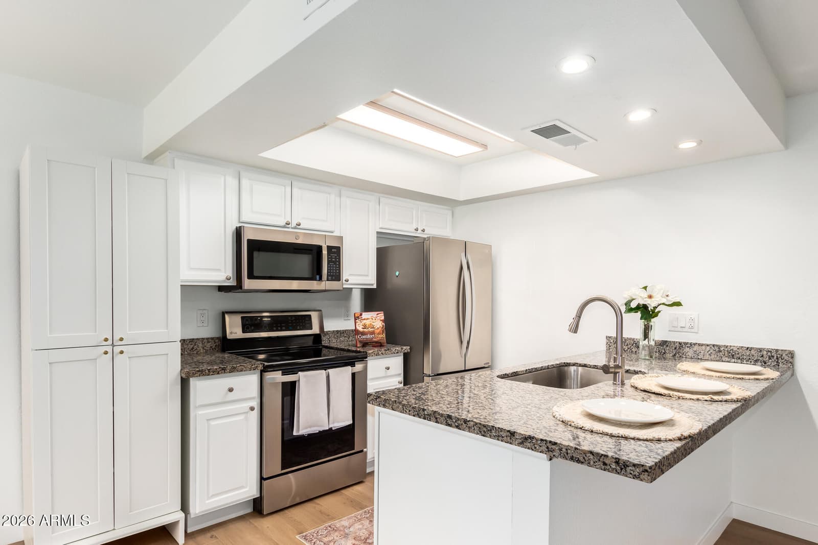 1224 N 85TH Place, Scottsdale, AZ 85257 — photo 10 of 57