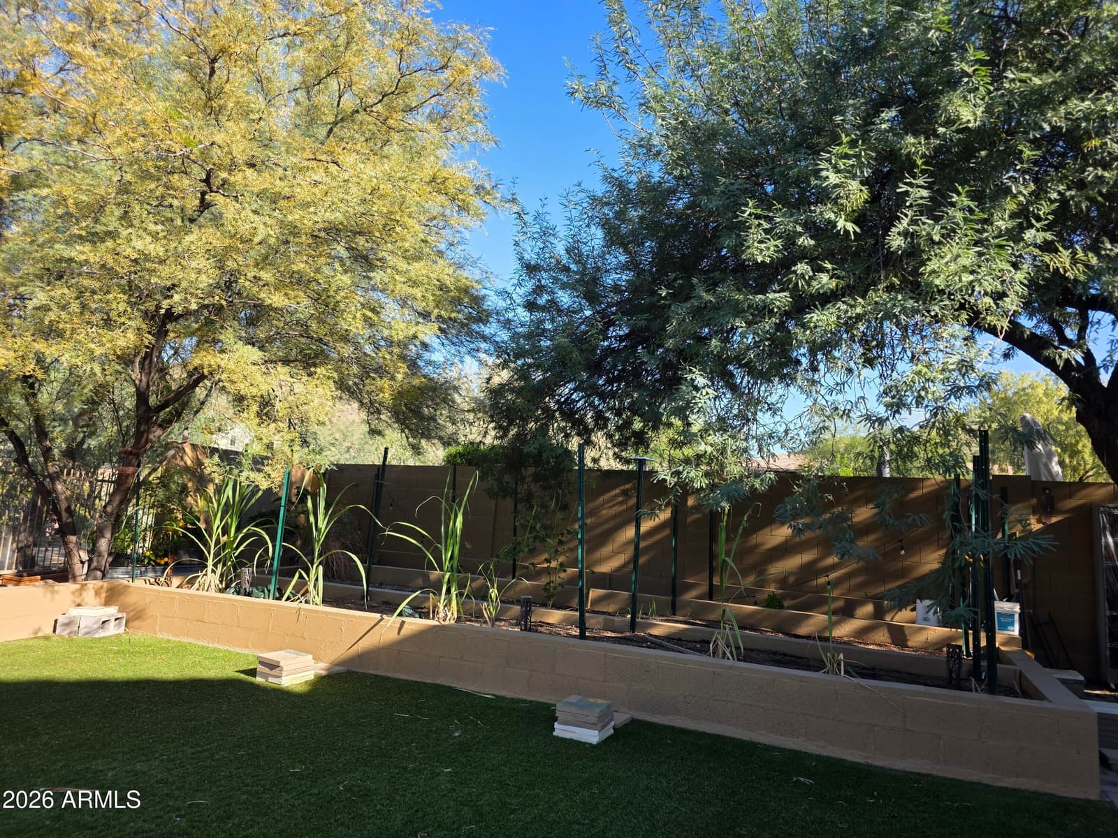 2012 W CHIMNEY ROCK Road, Phoenix, AZ 85085 — photo 36 of 62