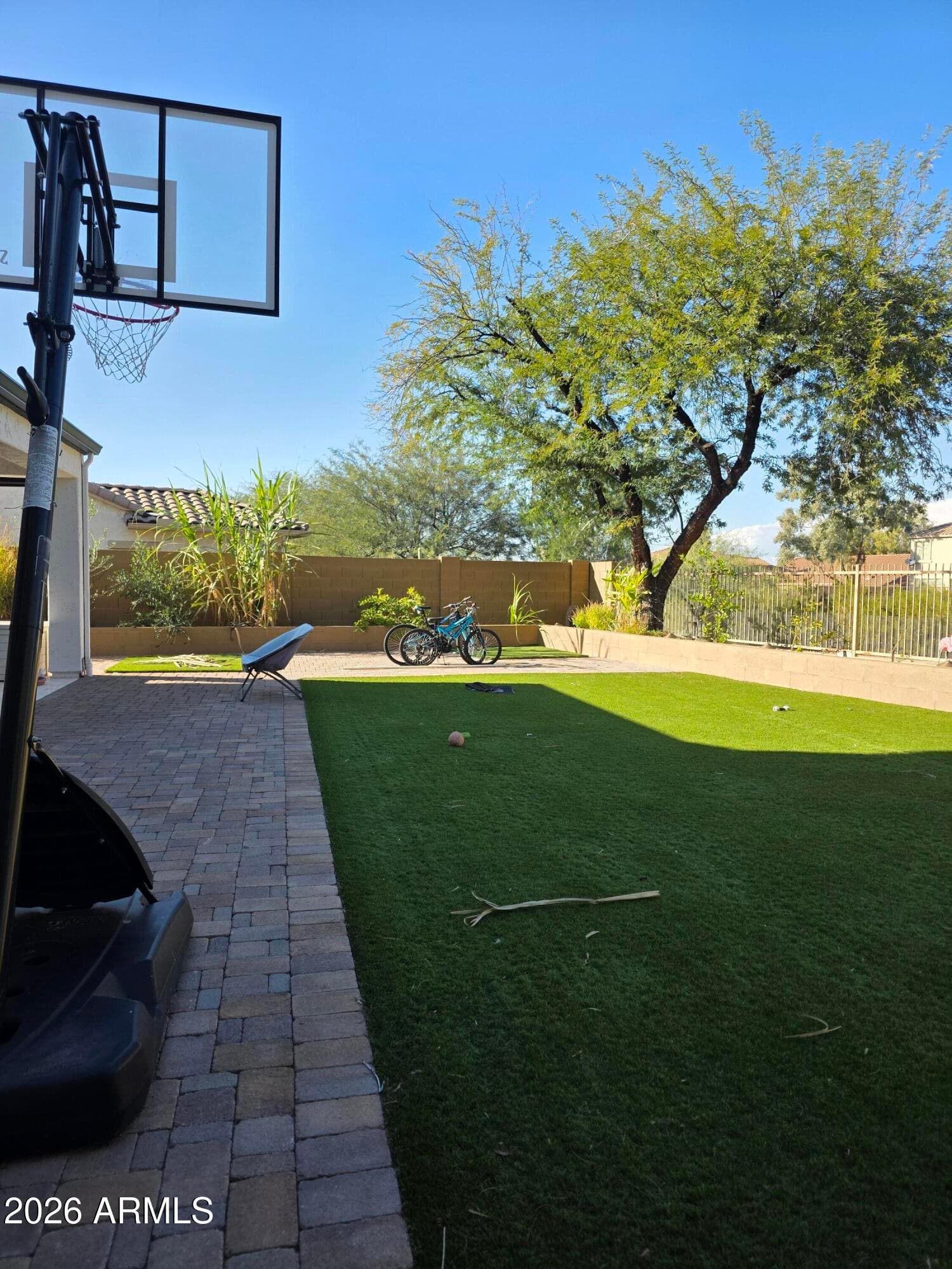 2012 W CHIMNEY ROCK Road, Phoenix, AZ 85085 — photo 38 of 62