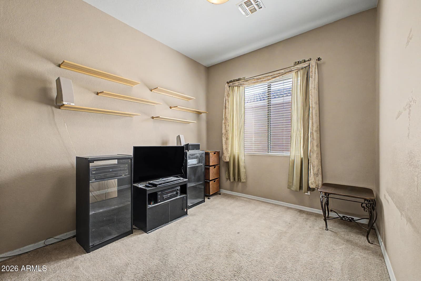 4394 S STRONG BOX Road, Gold Canyon, AZ 85118 — photo 25 of 33
