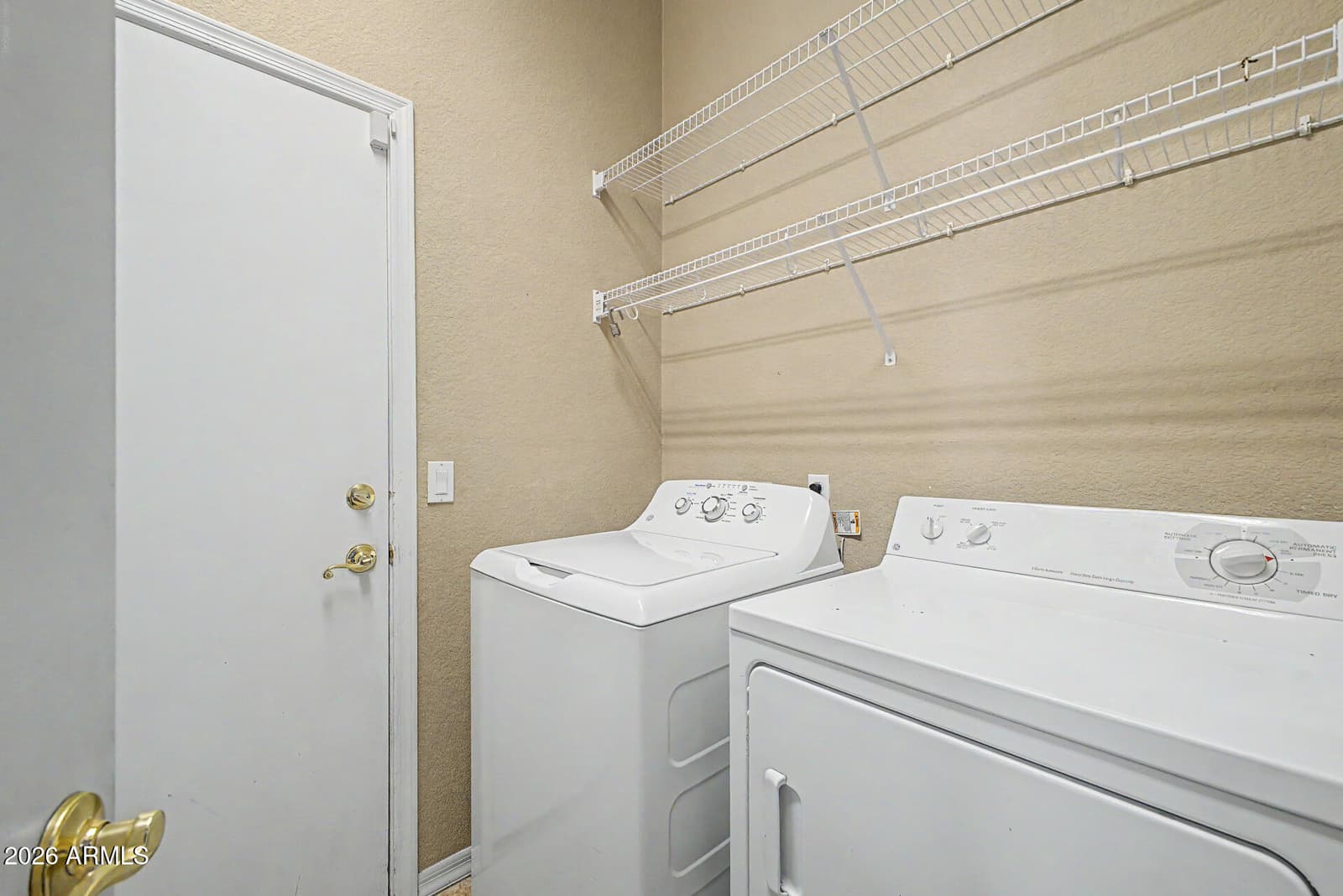 4394 S STRONG BOX Road, Gold Canyon, AZ 85118 — photo 28 of 33