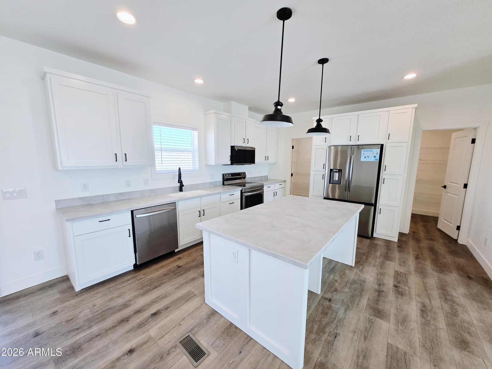 33016 W Cambridge Avenue, Tonopah, AZ 85354 — photo 13 of 37