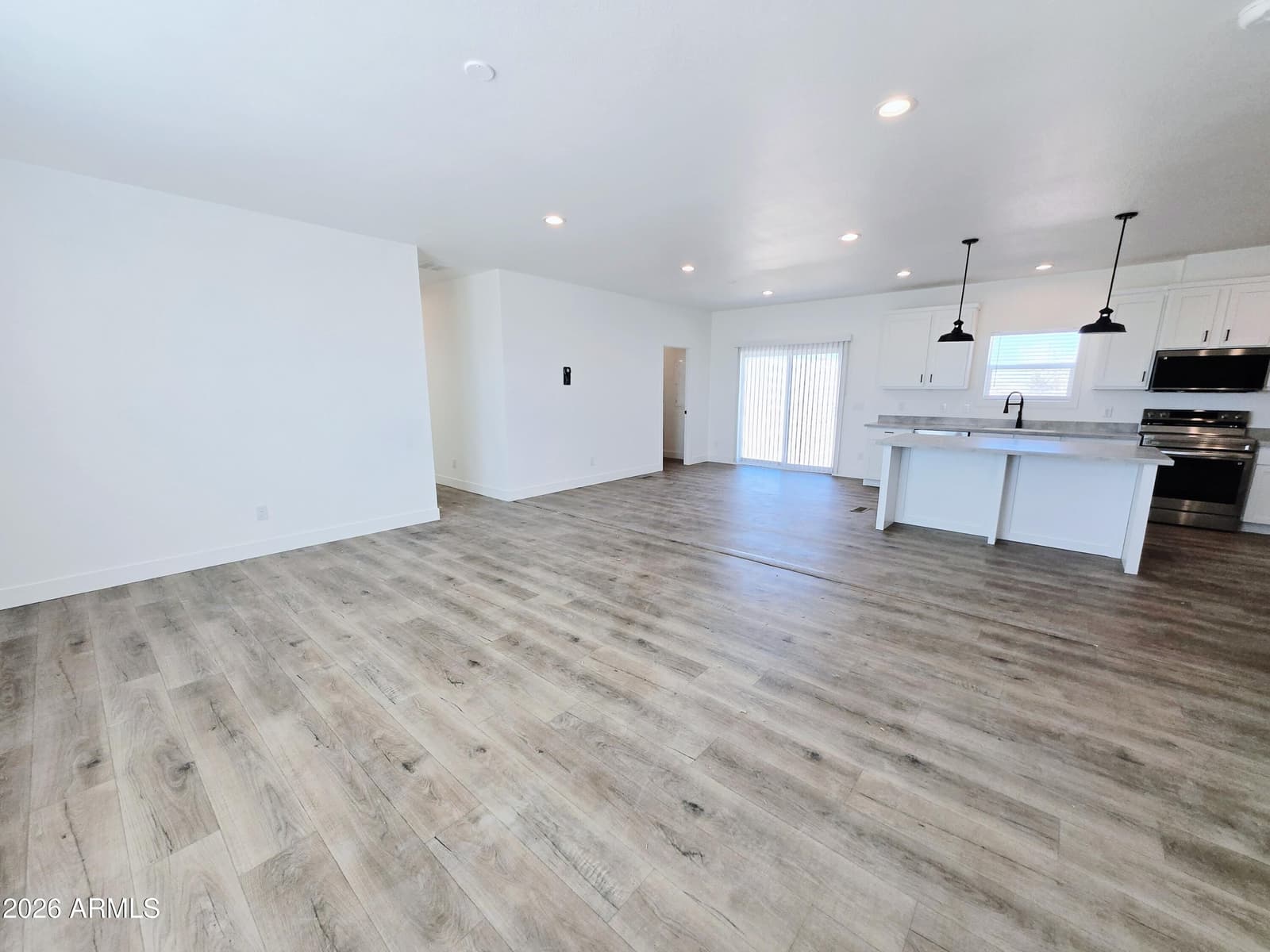 33016 W Cambridge Avenue, Tonopah, AZ 85354 — photo 10 of 37