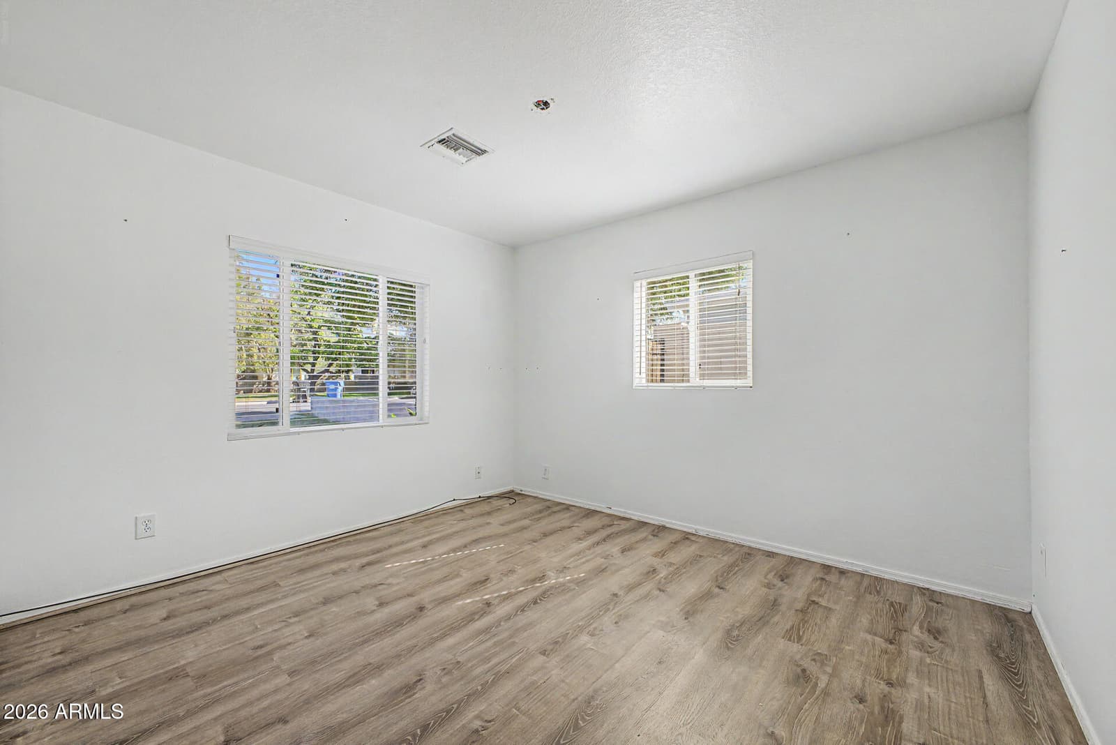 3907 E MULBERRY Drive, Phoenix, AZ 85018 — photo 21 of 46