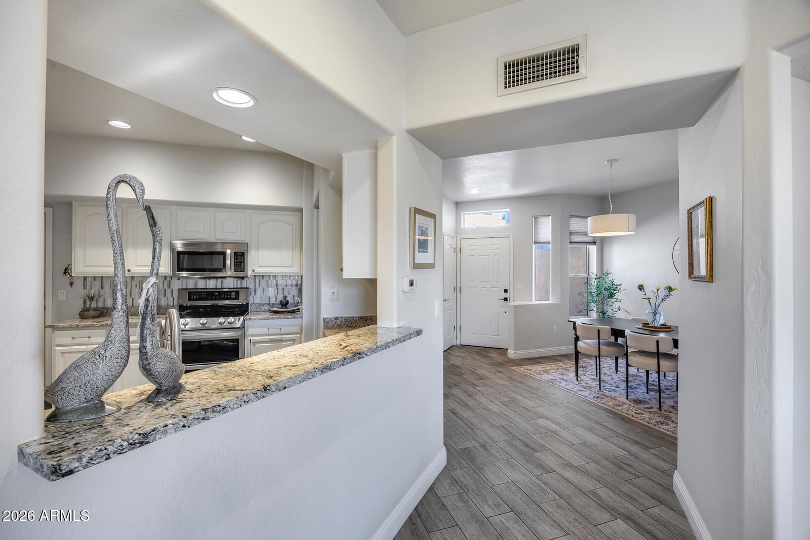 1747 E NORTHERN Avenue 117, Phoenix, AZ 85020 — photo 5 of 33