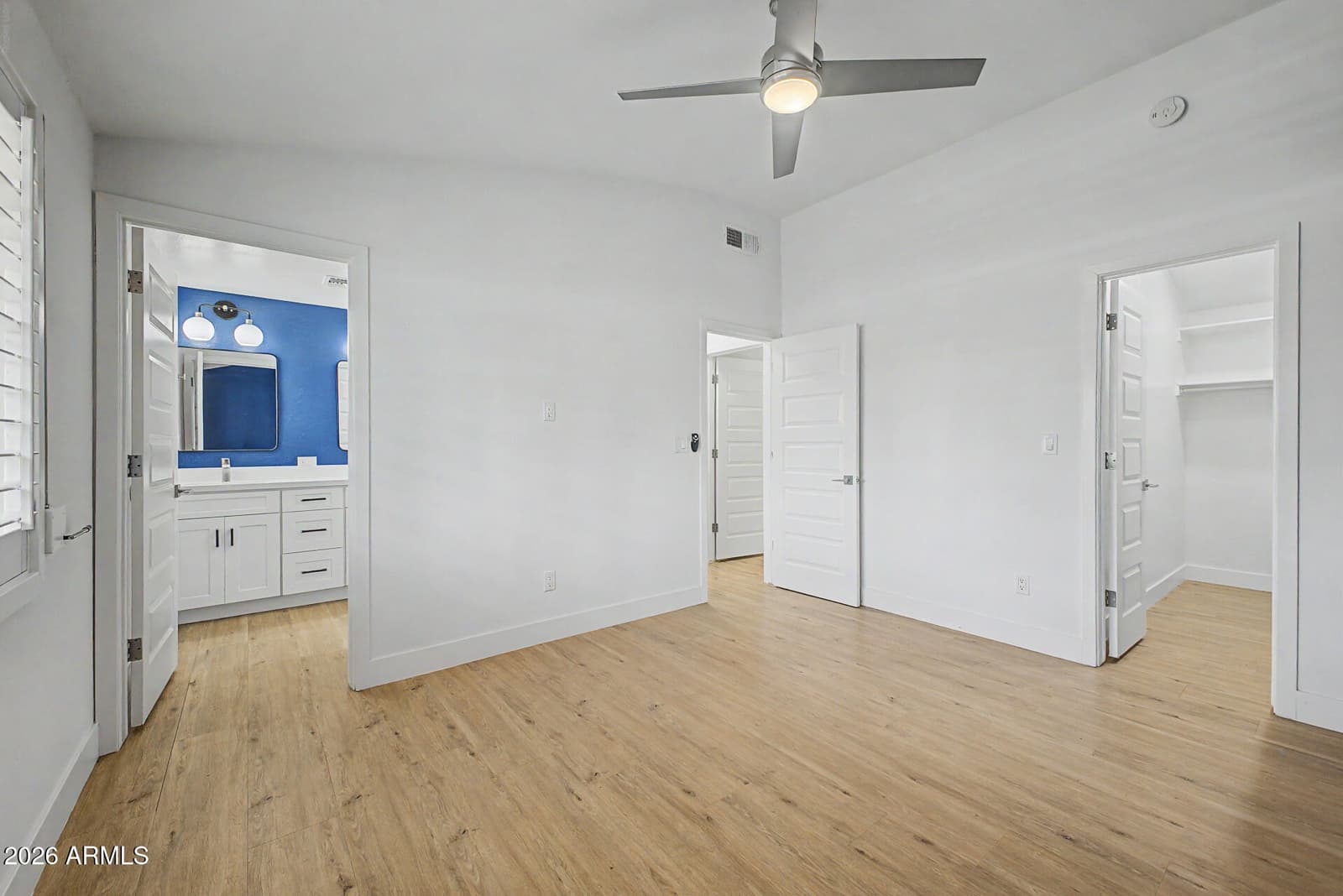 702 W Rose Lane, Phoenix, AZ 85013 — photo 16 of 39