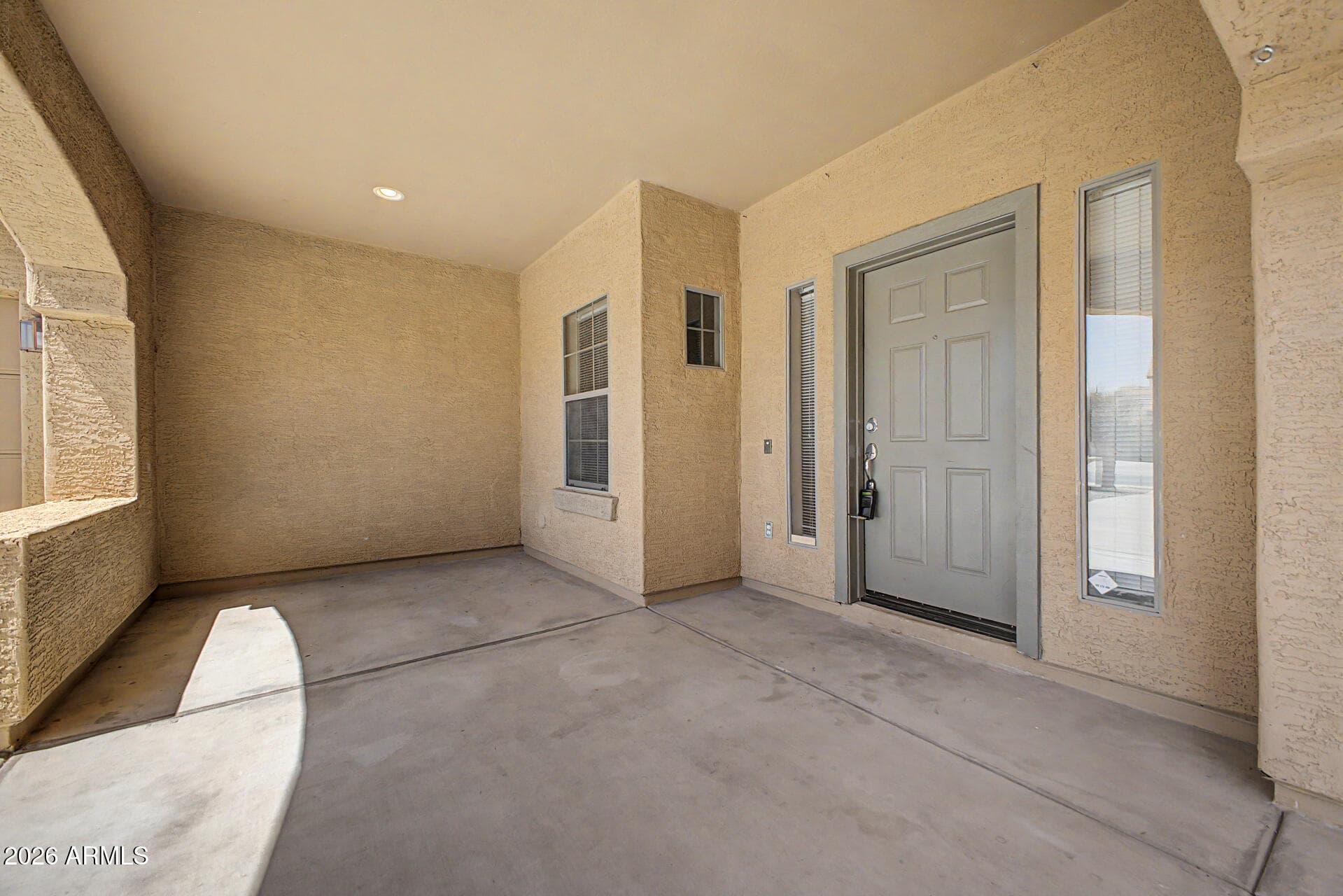 952 E BLUE SPRUCE Lane, Gilbert, AZ 85298 — photo 4 of 39