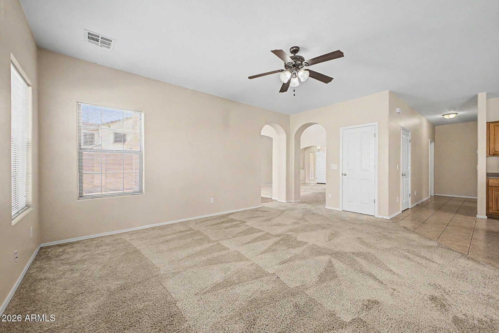 952 E BLUE SPRUCE Lane, Gilbert, AZ 85298 — photo 10 of 39