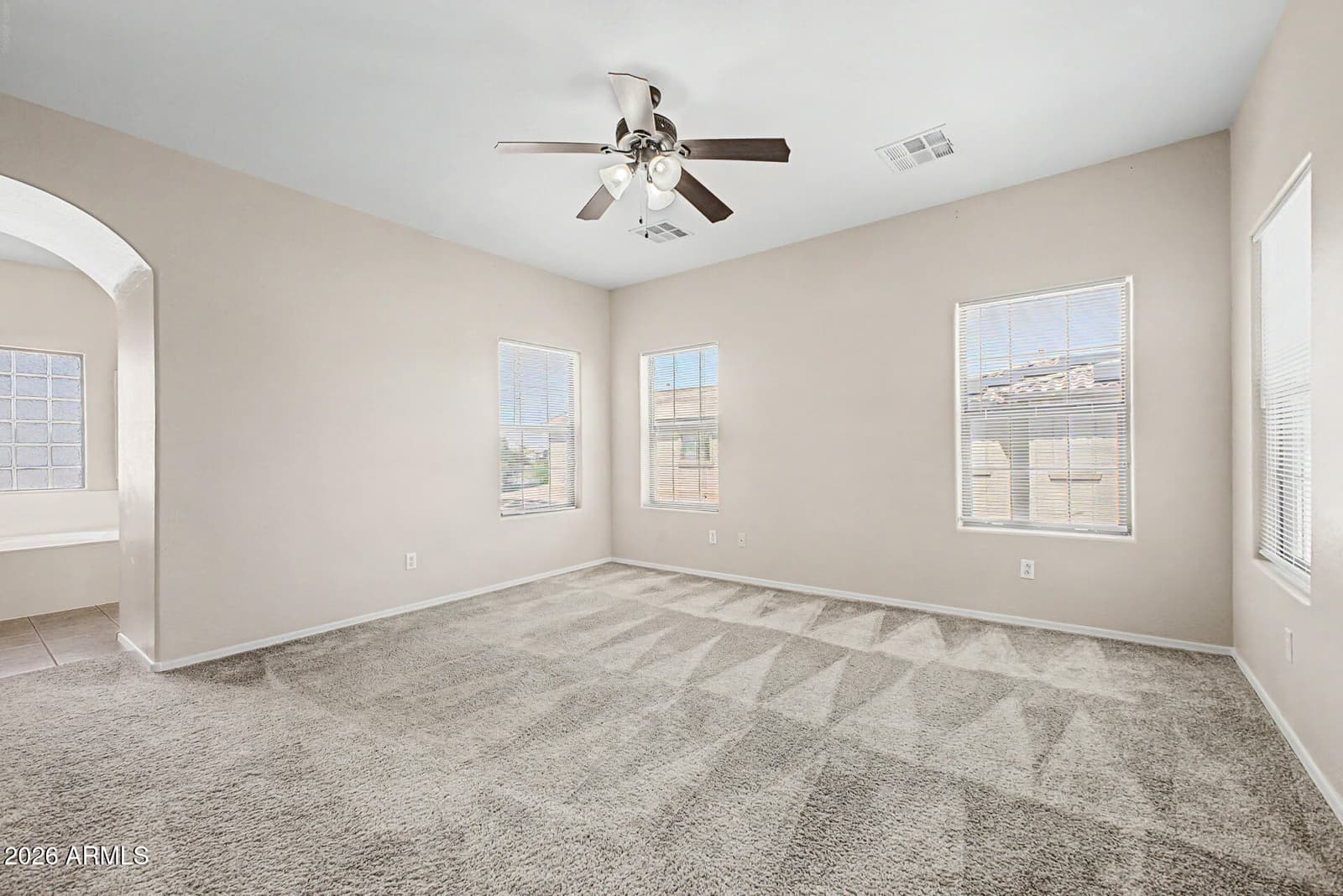 952 E BLUE SPRUCE Lane, Gilbert, AZ 85298 — photo 16 of 39