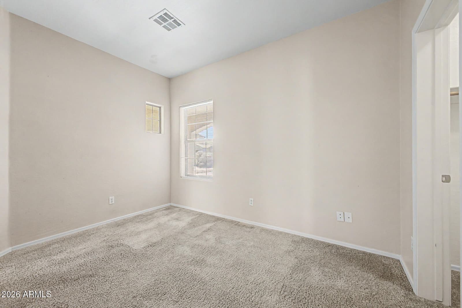 952 E BLUE SPRUCE Lane, Gilbert, AZ 85298 — photo 22 of 39