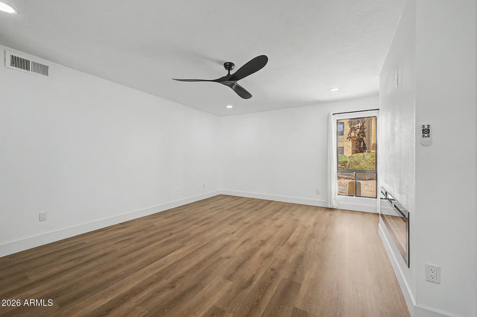 4950 N MILLER Road 107, Scottsdale, AZ 85251 — photo 10 of 31