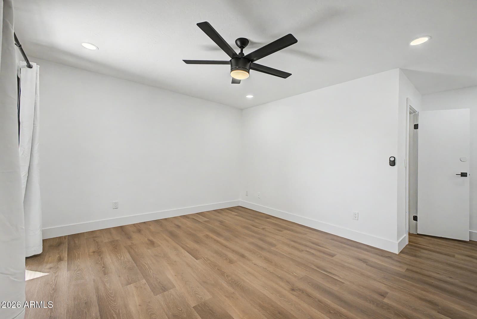 4950 N MILLER Road 107, Scottsdale, AZ 85251 — photo 14 of 31