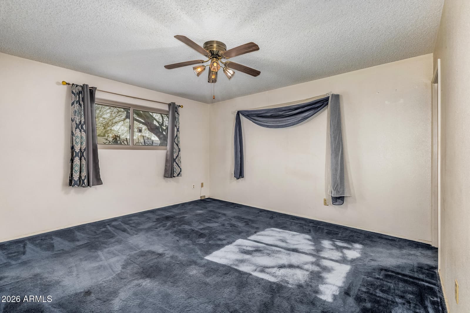 1161 S OCOTILLO Drive, Apache Junction, AZ 85120 — photo 12 of 23