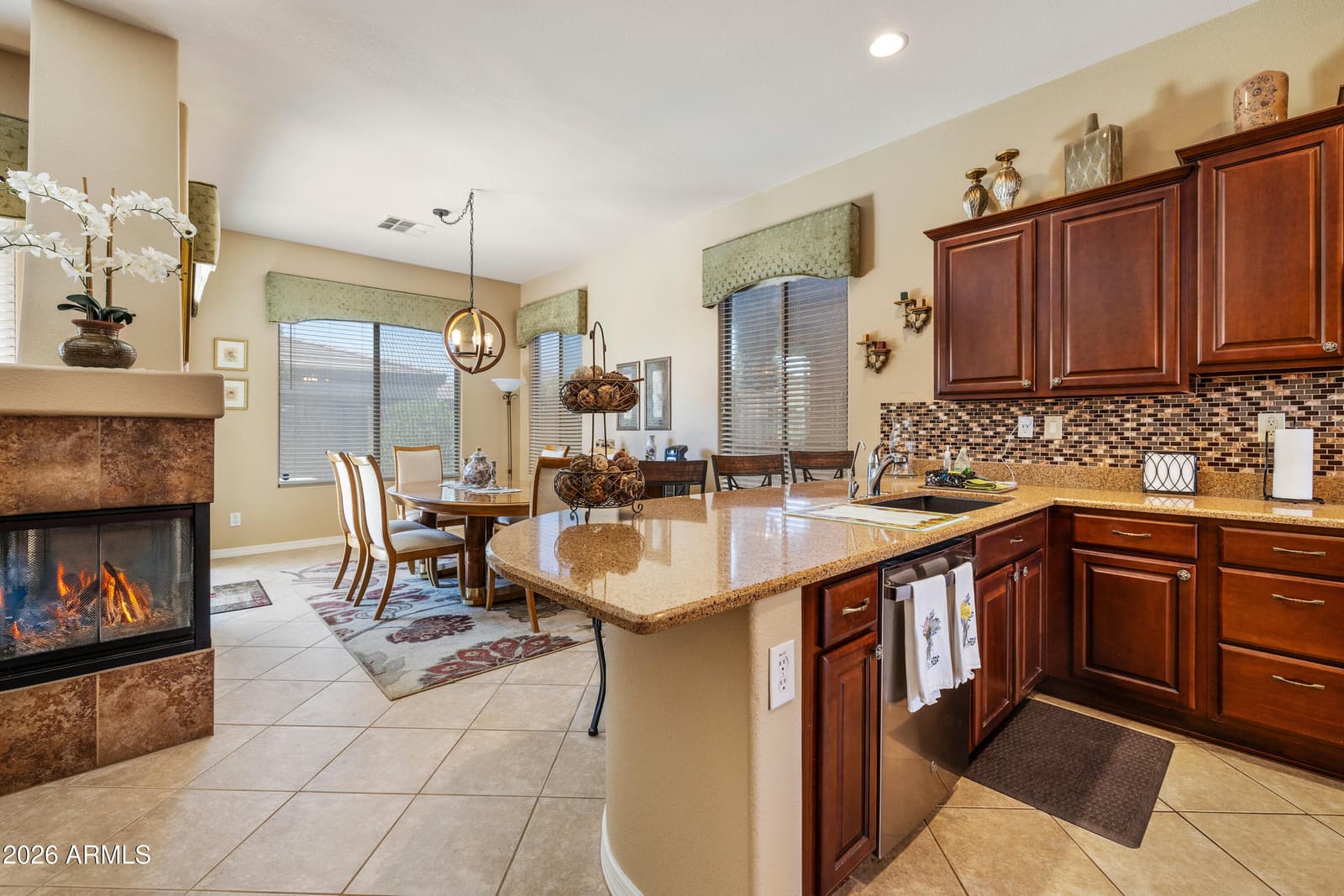 4735 E SOURWOOD Drive, Gilbert, AZ 85298 — photo 20 of 70