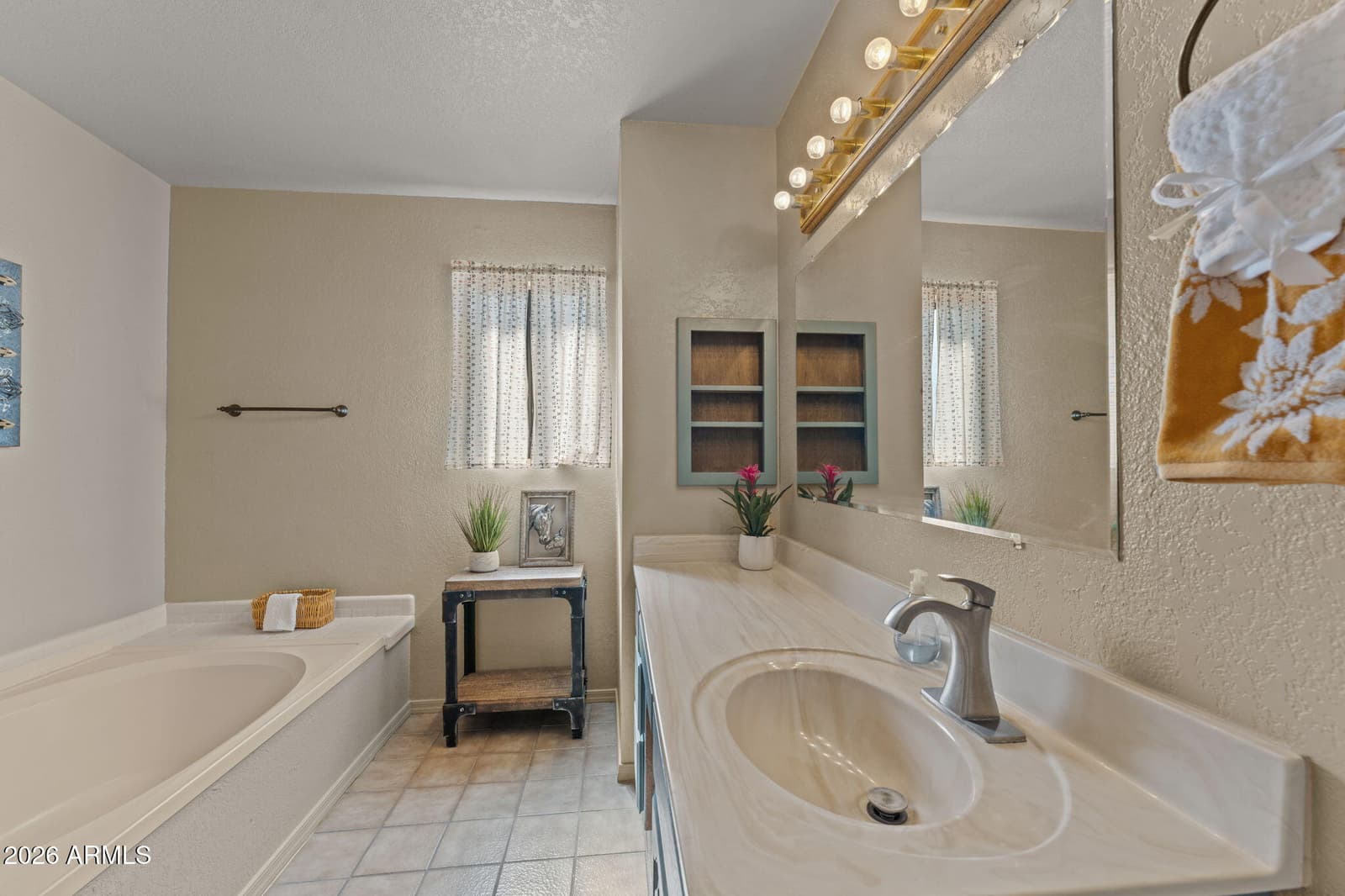 55500 N VULTURE MINE Road, Wickenburg, AZ 85390 — photo 16 of 29