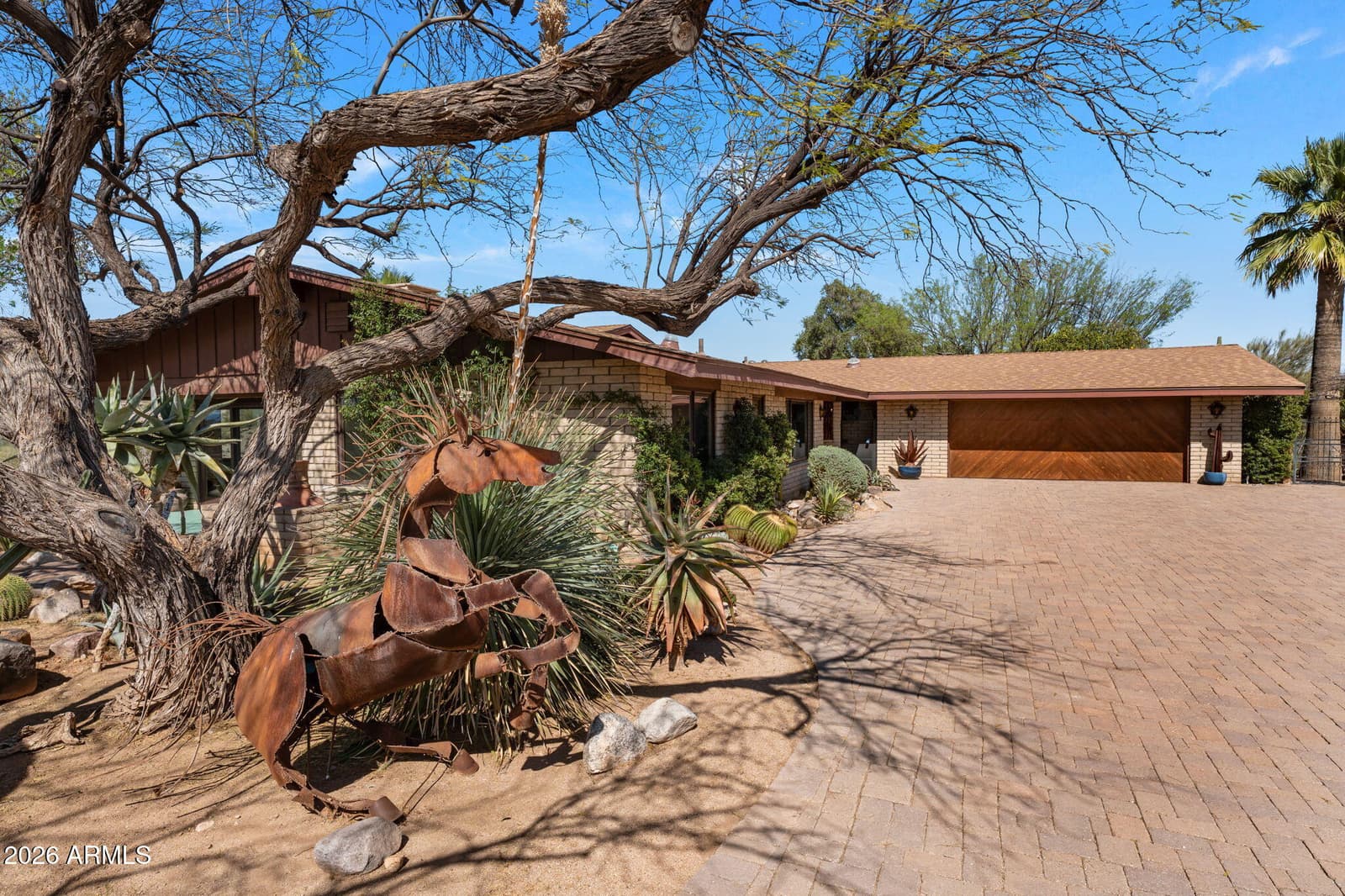 1125 N MUSTANG Trail, Wickenburg, AZ 85390 — photo 24 of 59