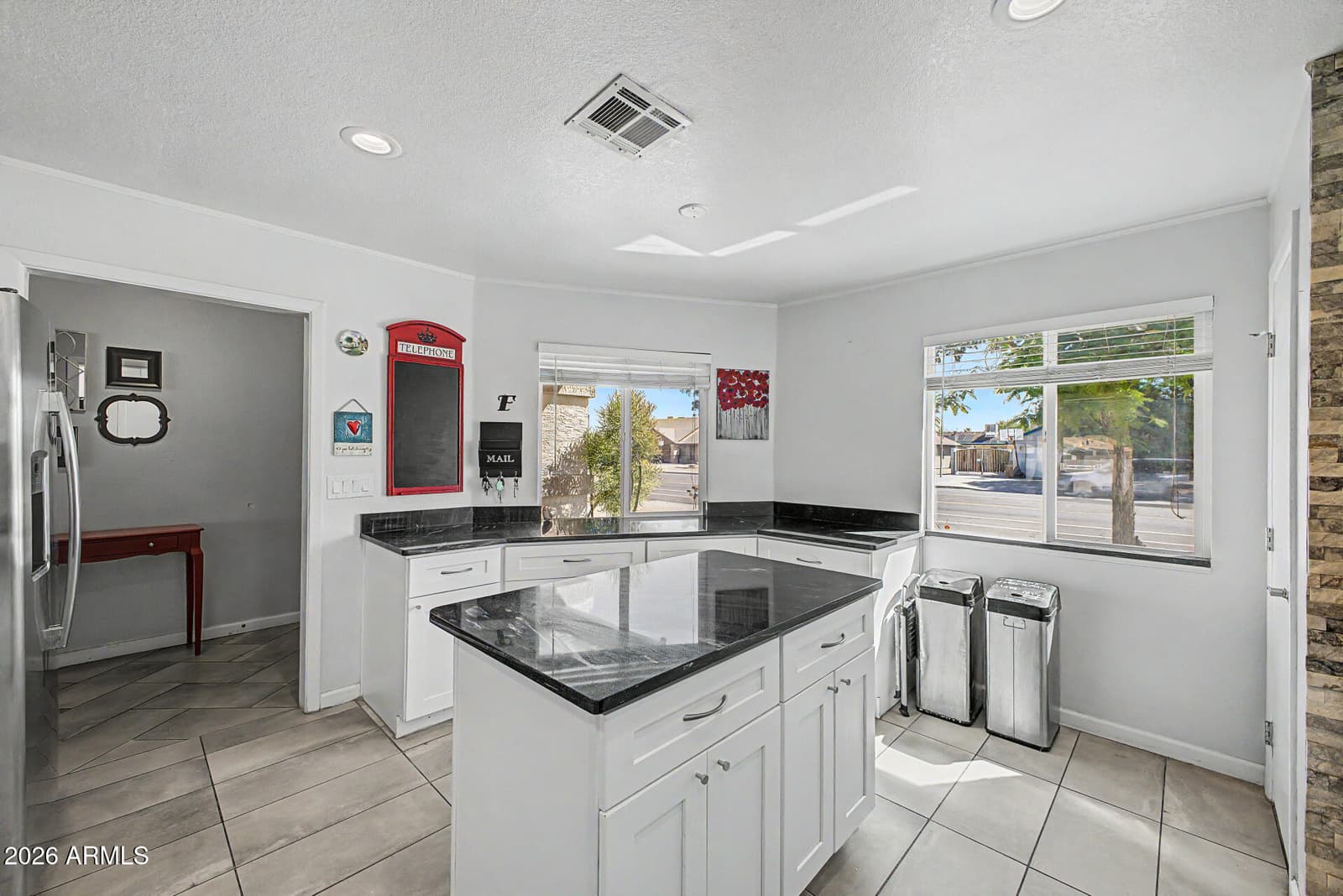 12102 N 79th Avenue, Peoria, AZ 85345 — photo 11 of 29