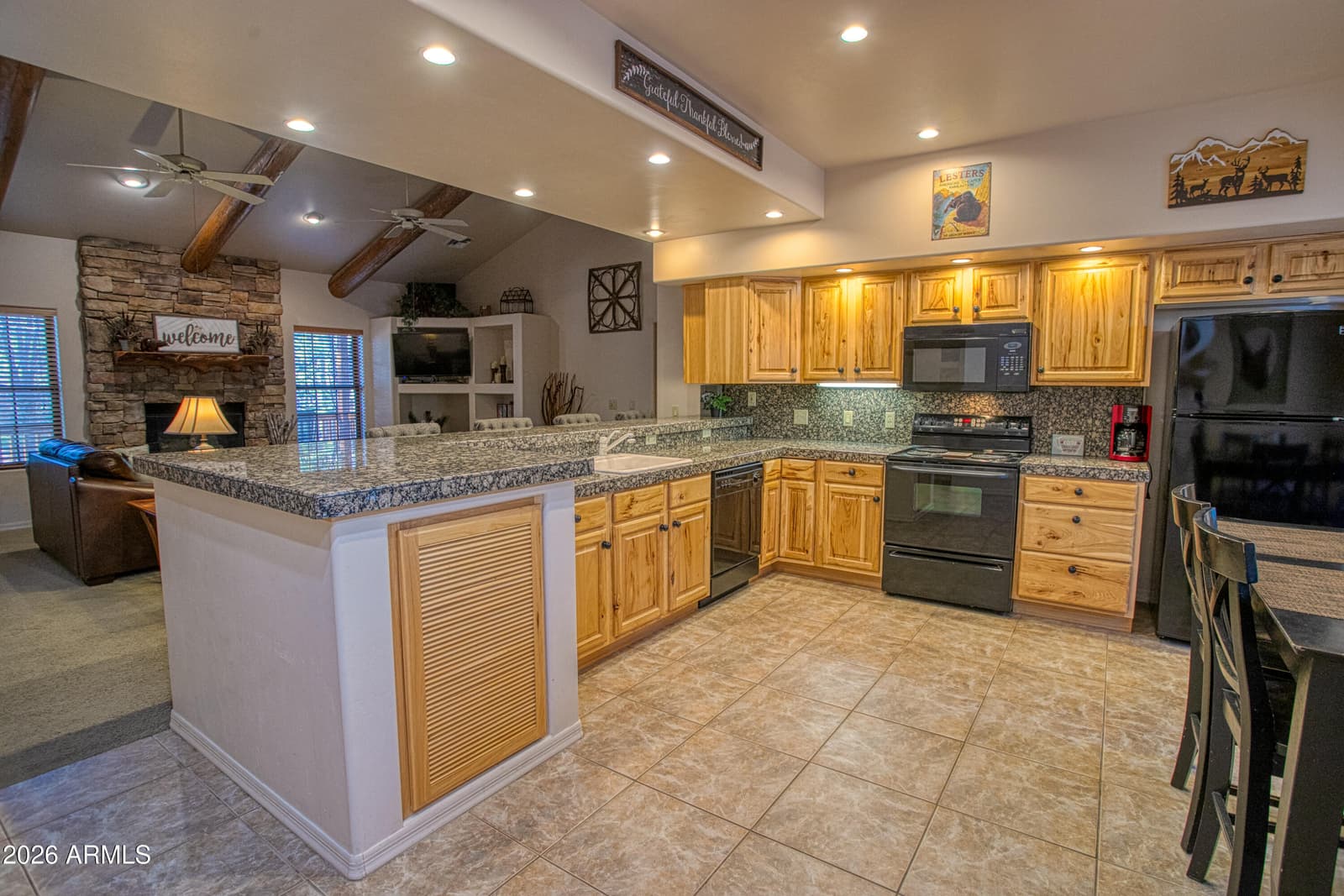 2530 Village Court, Pinetop, AZ 85935 — photo 8 of 38