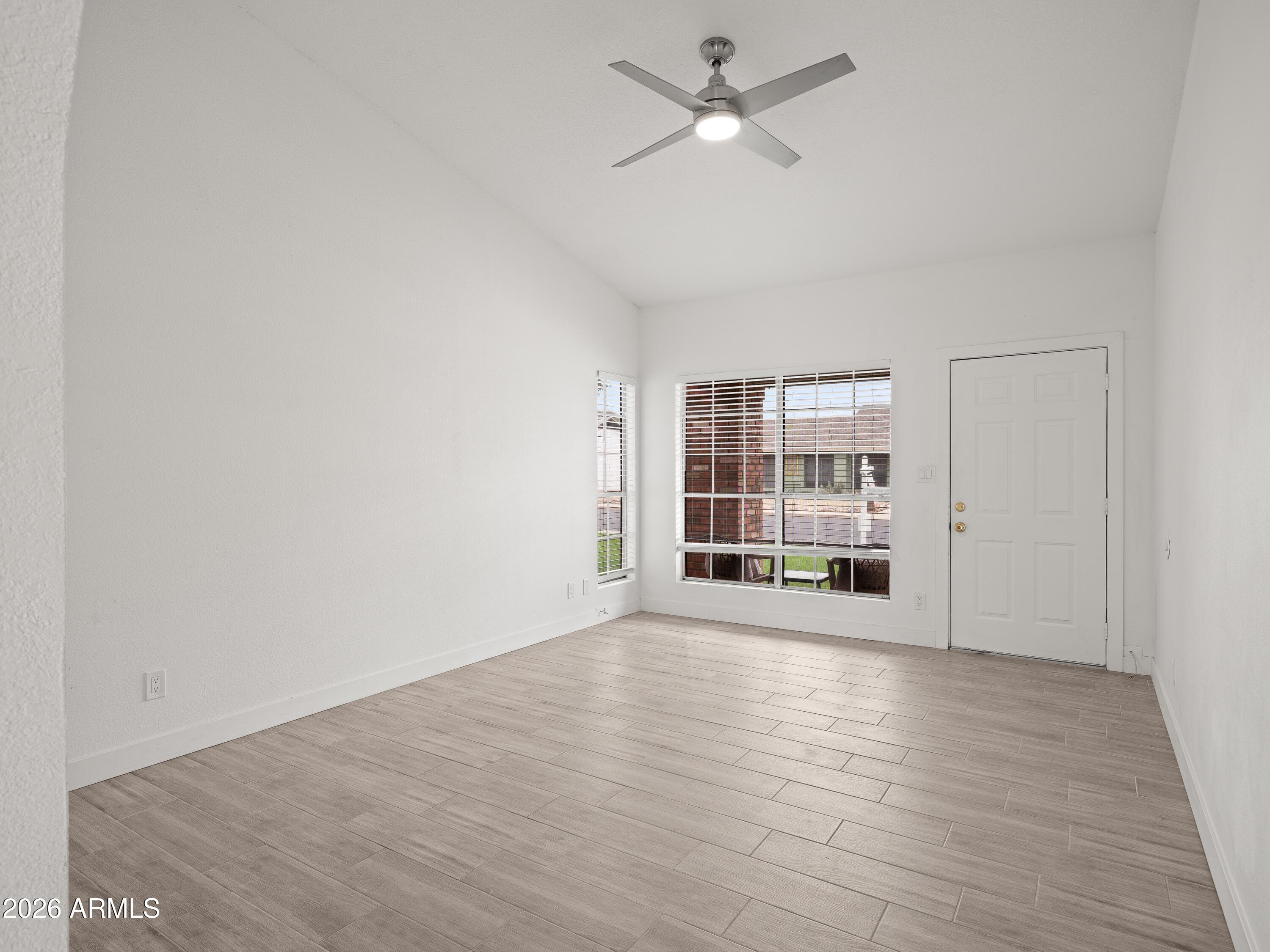 928 E Hope Street, Mesa, AZ 85203 — photo 17 of 47