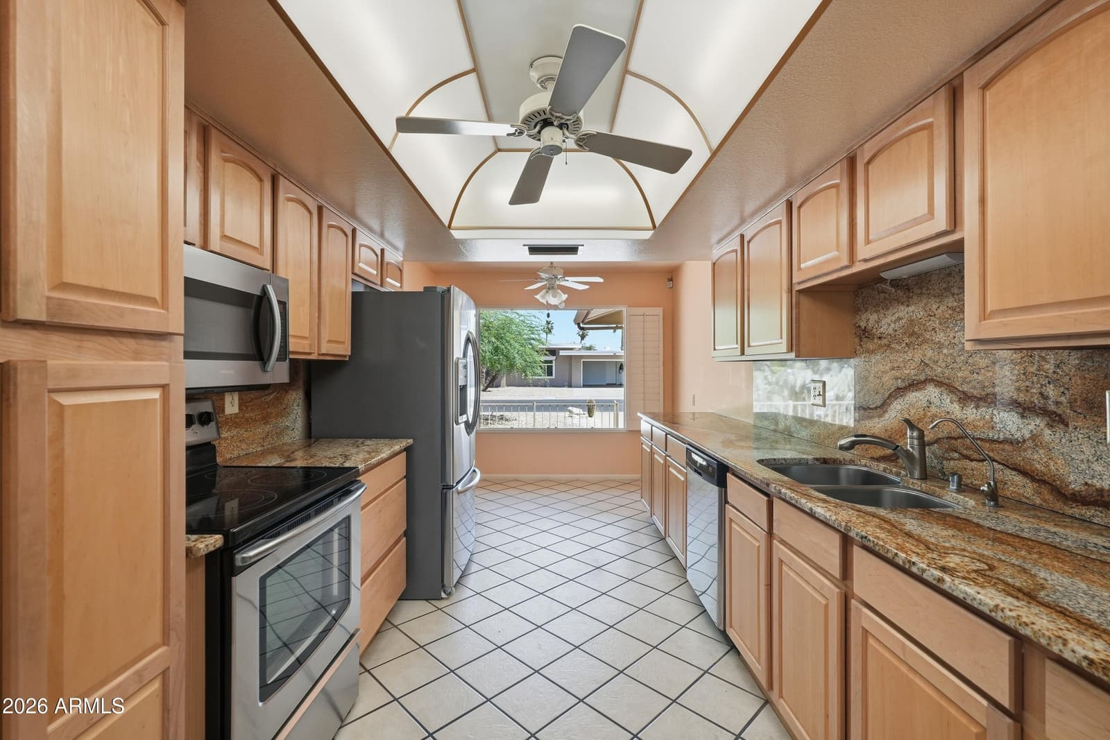 9633 W CAMPANA Drive, Sun City, AZ 85351 — photo 11 of 37