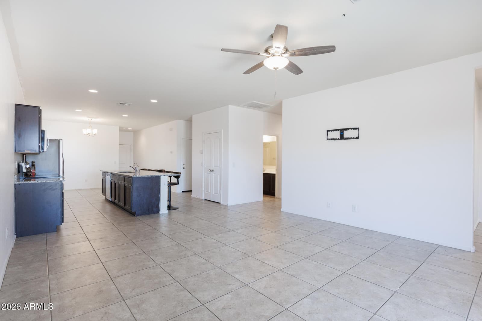 1269 E DENVIL Drive, Casa Grande, AZ 85122 — photo 10 of 40