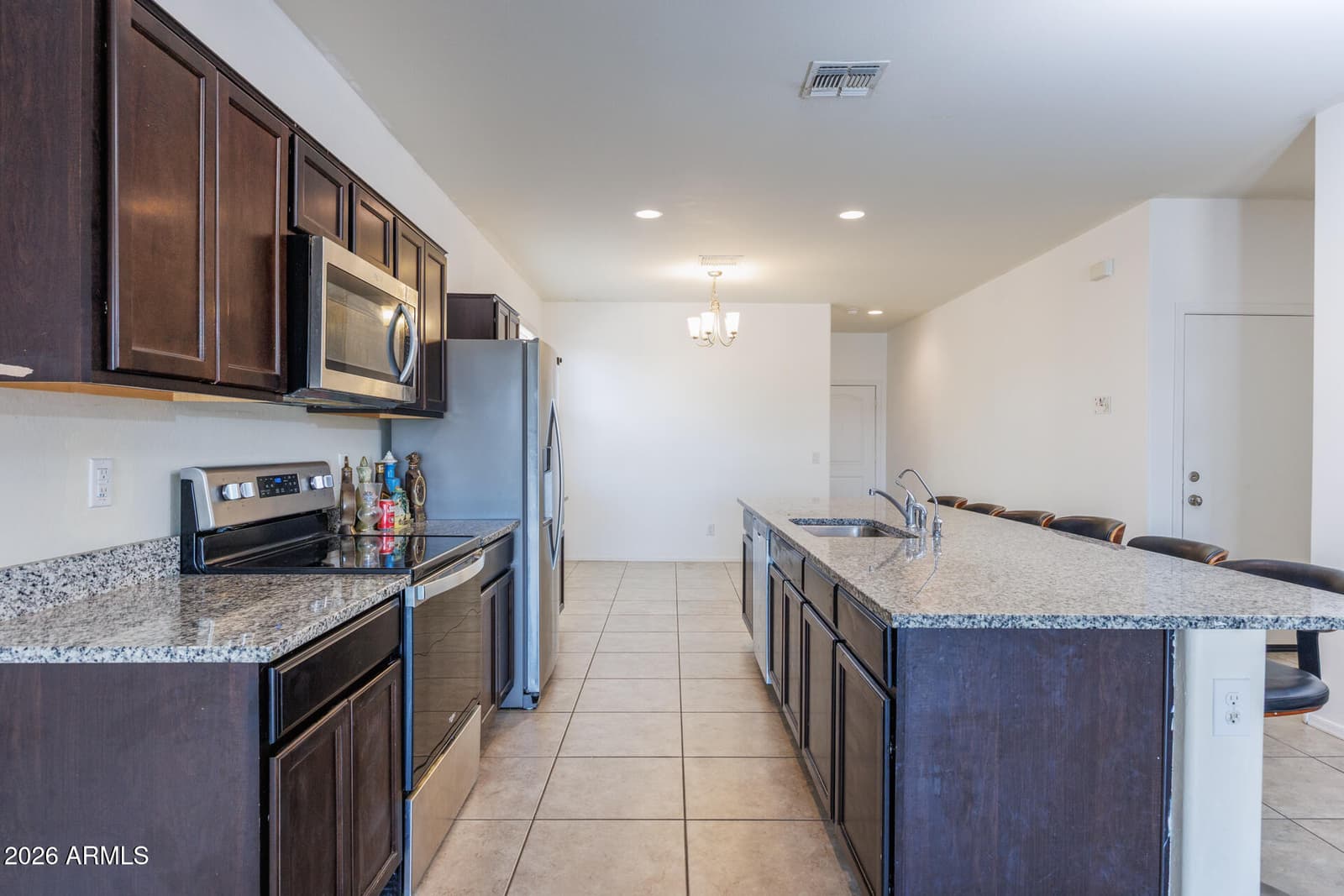 1269 E DENVIL Drive, Casa Grande, AZ 85122 — photo 14 of 40