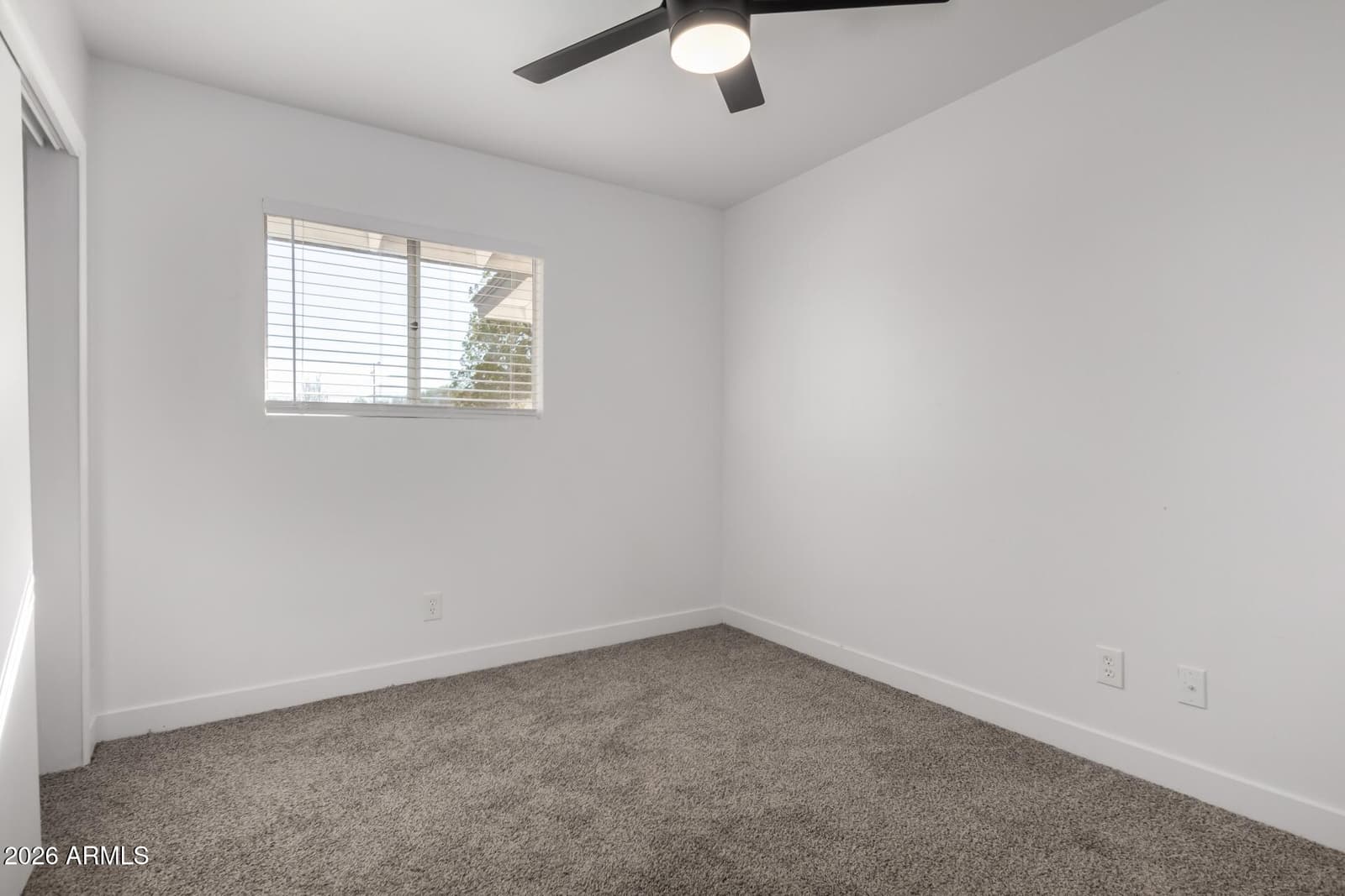 526 S OXBOW Drive, Wickenburg, AZ 85390 — photo 28 of 35