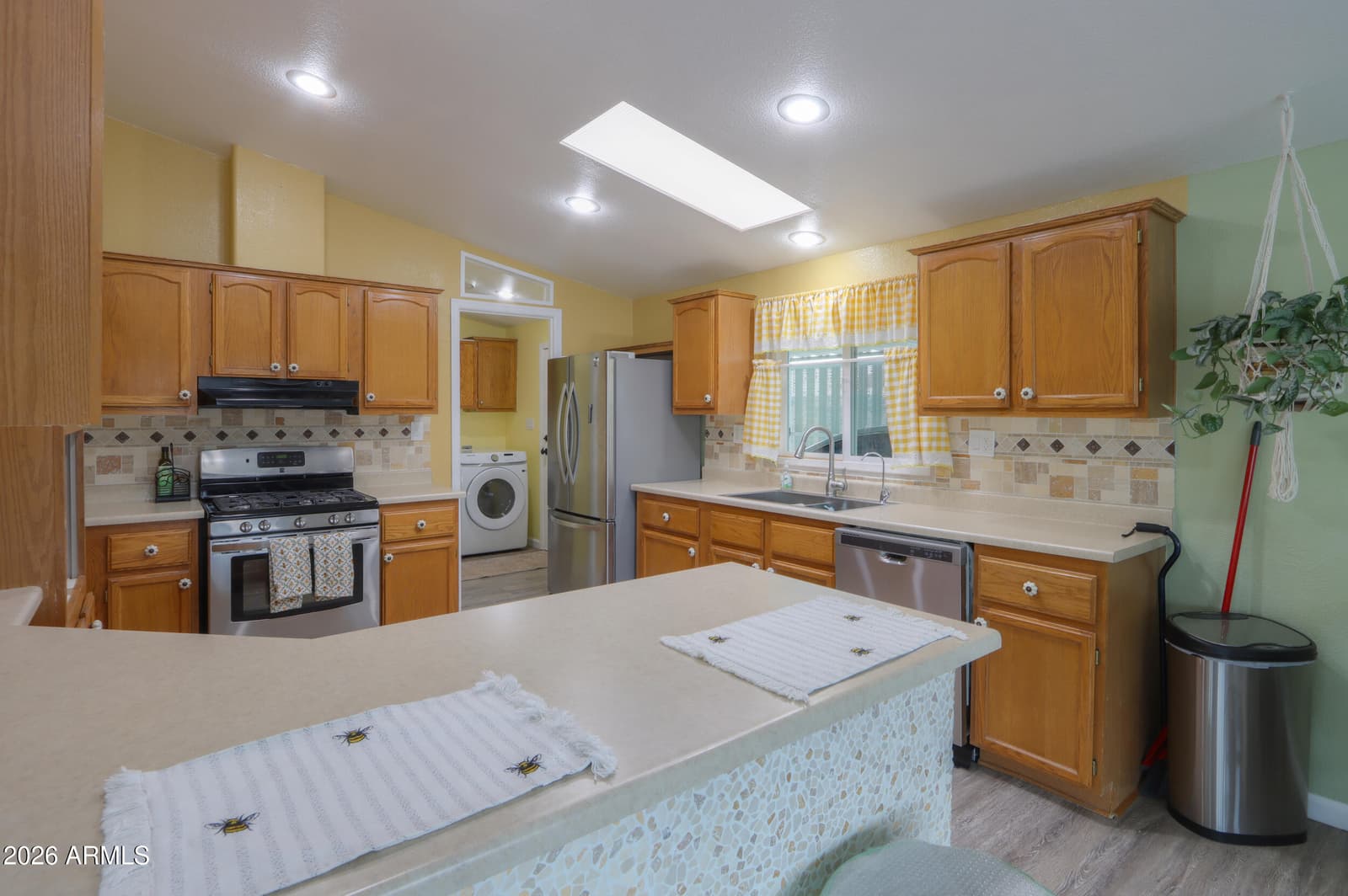 1908 S Indiana Drive, Casa Grande, AZ 85194 — photo 11 of 43