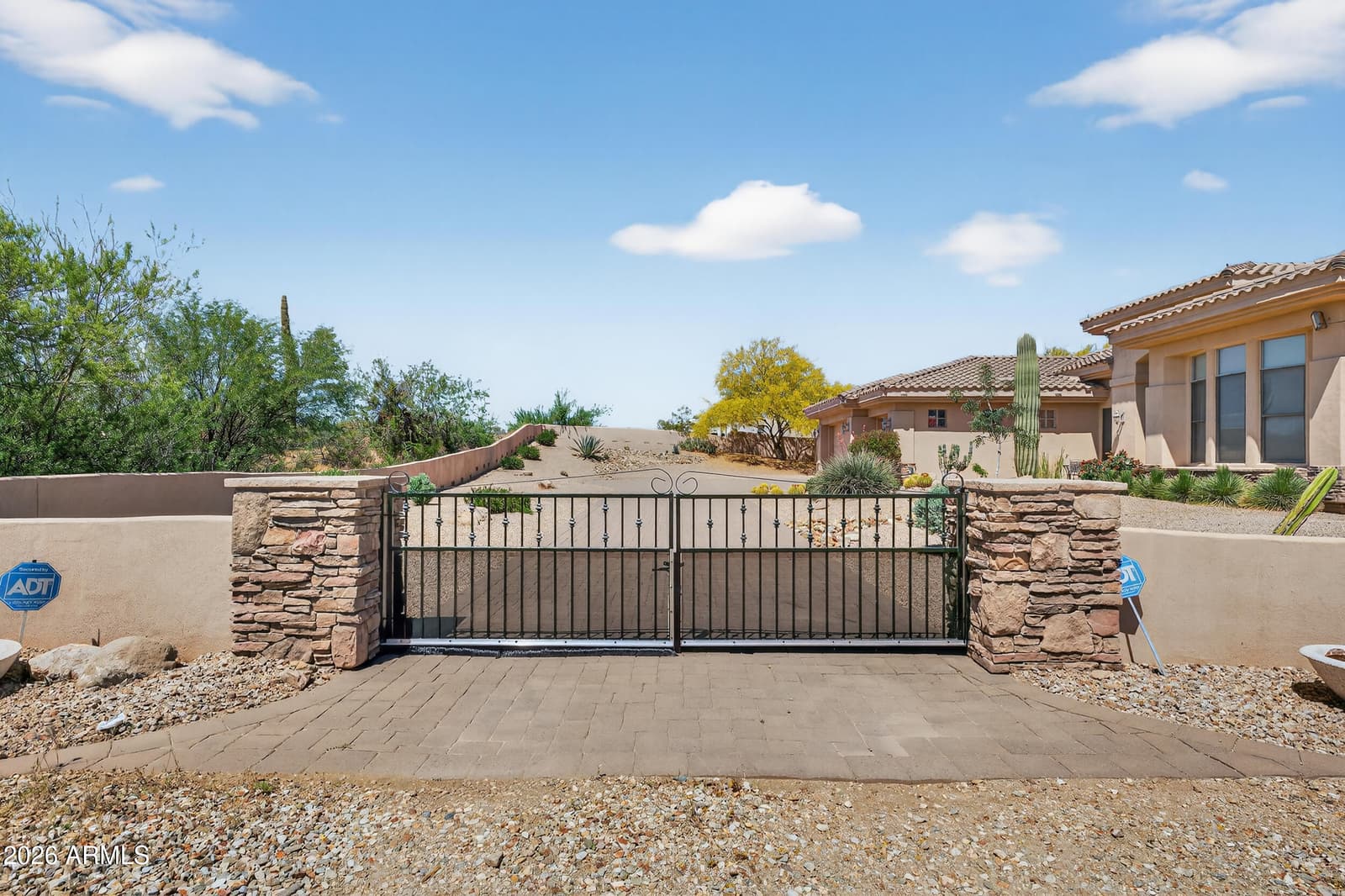 13912 E CAVEDALE Drive, Scottsdale, AZ 85262 — photo 78 of 94