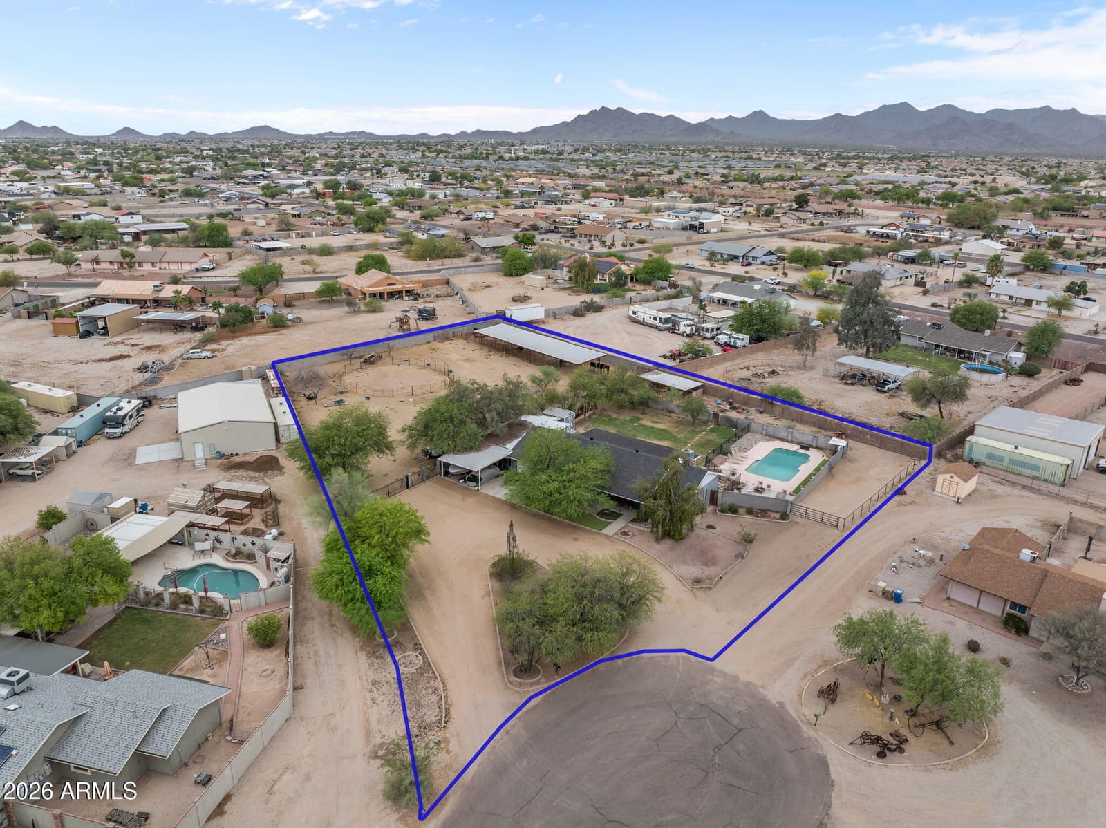 2414 S 220TH Lane, Buckeye, AZ 85326 — photo 6 of 27