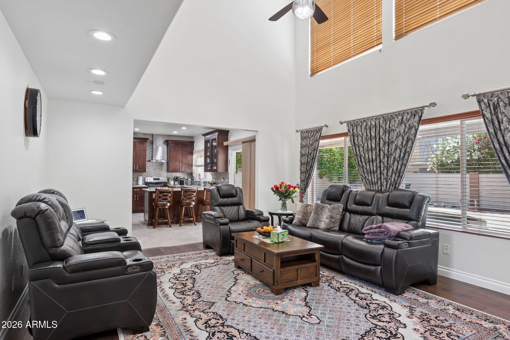 3419 E ROSEMONTE Drive, Phoenix, AZ 85050 — photo 10 of 42