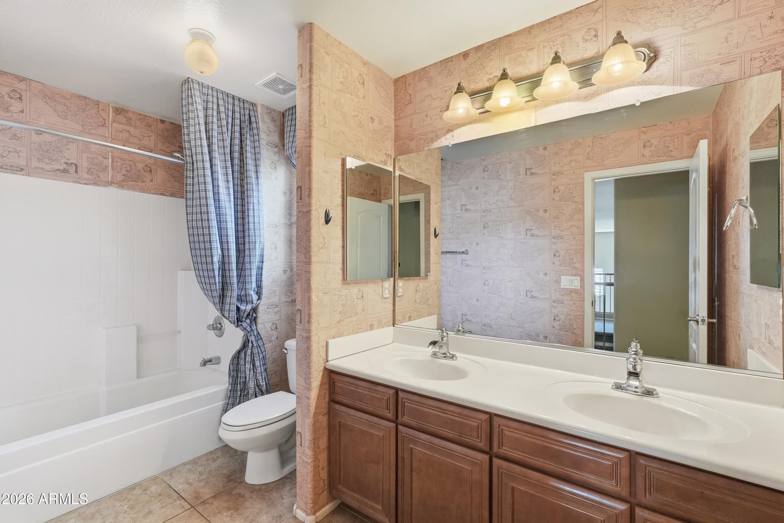 262 S SAN MARINO Loop, Casa Grande, AZ 85194 — photo 32 of 45