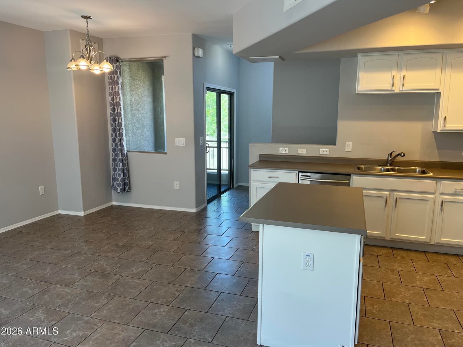 2150 W ALAMEDA Road 1404, Phoenix, AZ 85085 — photo 2 of 25