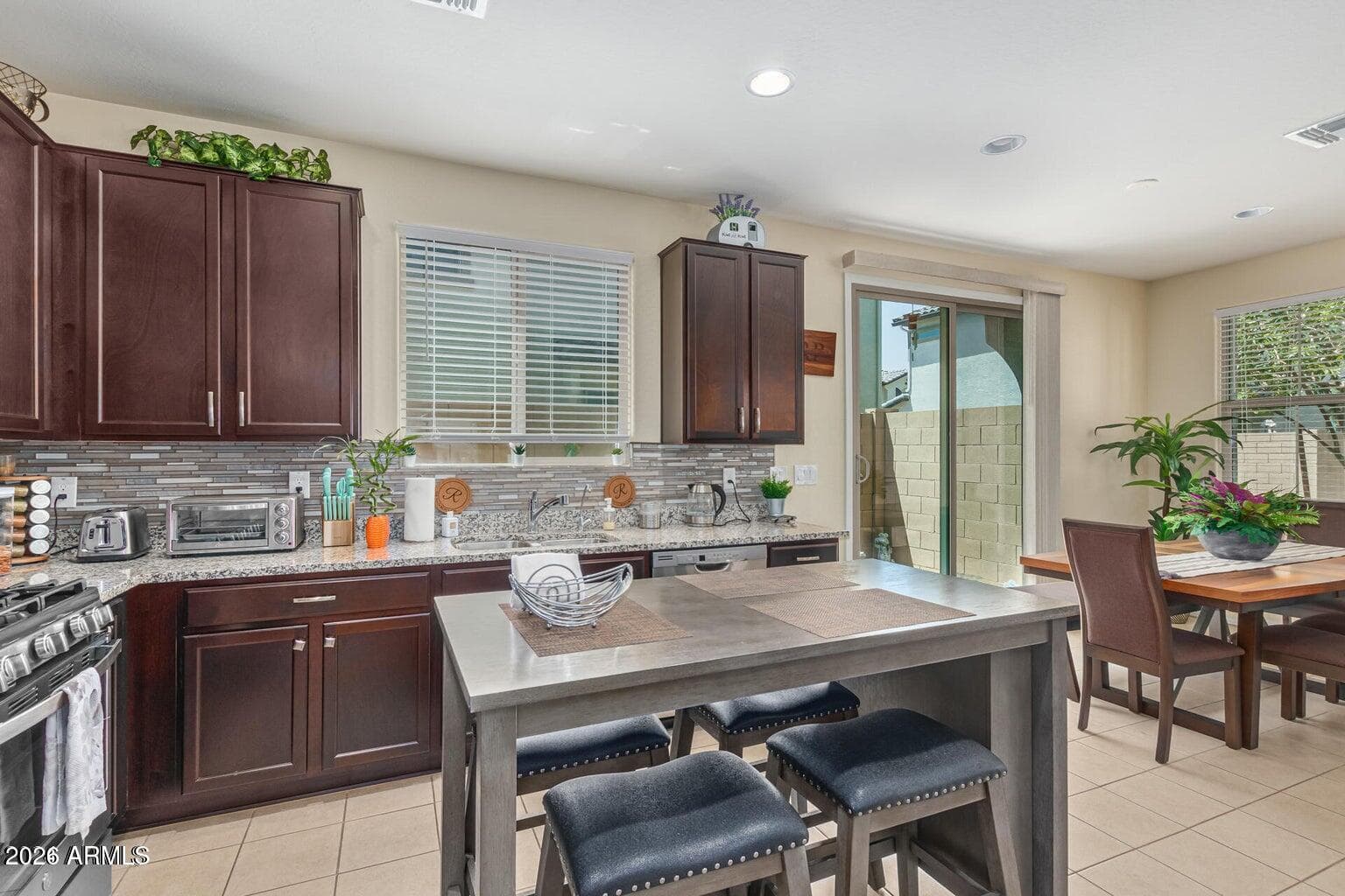 1654 S 82ND Way, Mesa, AZ 85209 — photo 9 of 34