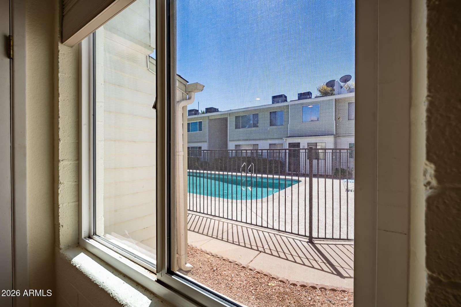 2569 W Berridge Lane D-115, Phoenix, AZ 85017 — photo 10 of 27