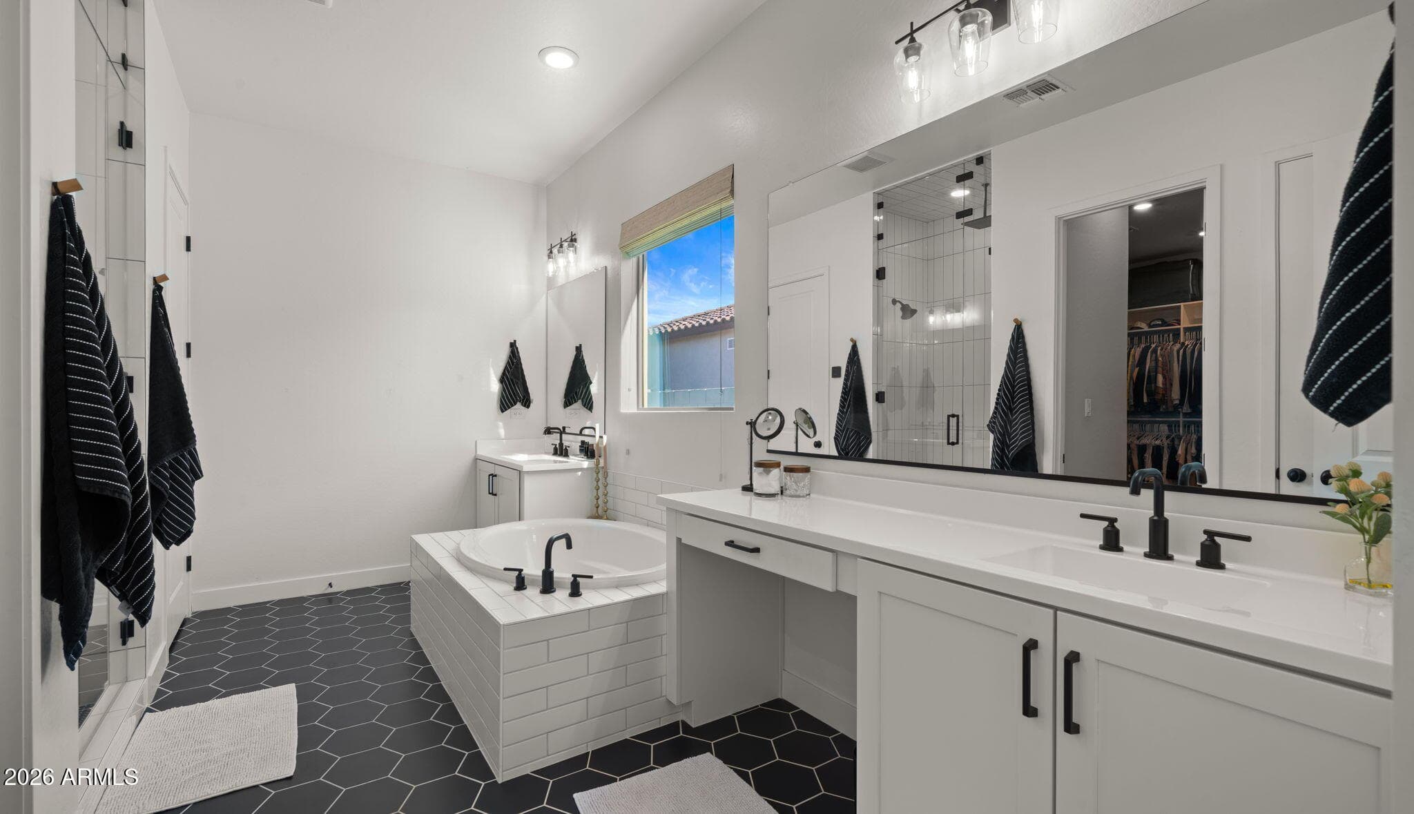 4752 S ORBIT Avenue, Mesa, AZ 85212 — photo 27 of 53