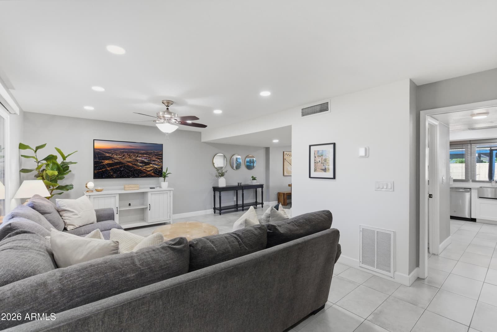 5135 N GRANITE REEF Road, Scottsdale, AZ 85250 — photo 5 of 32